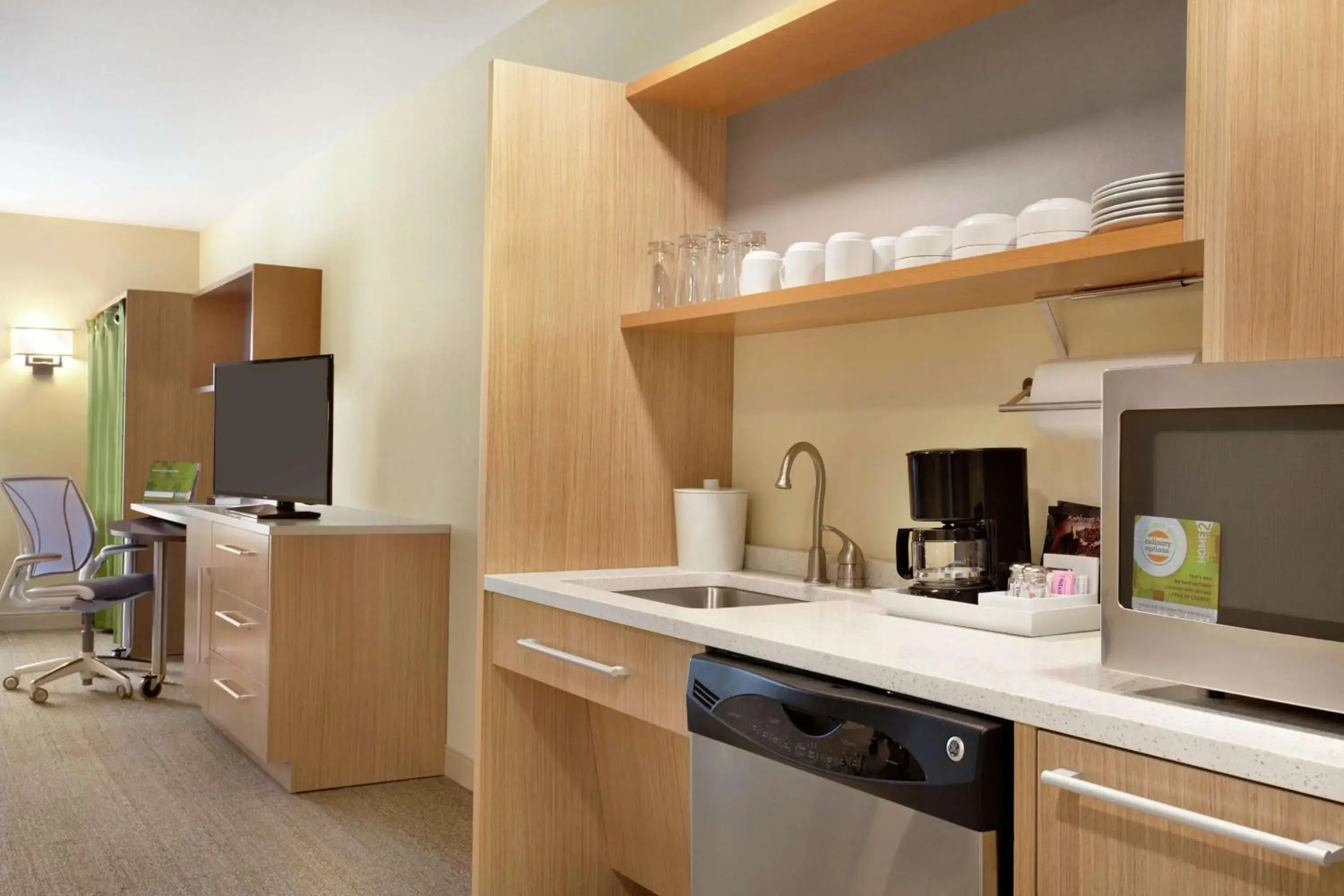 King Studio with Accessible Tub - Mobility Access/Non-Smoking in Home2 Suites by Hilton Grovetown Augusta Area King Studio with Accessible Tub - Mobility Access/Non-Smoking in Home2 Suites by Hilton Grovetown Augusta Area