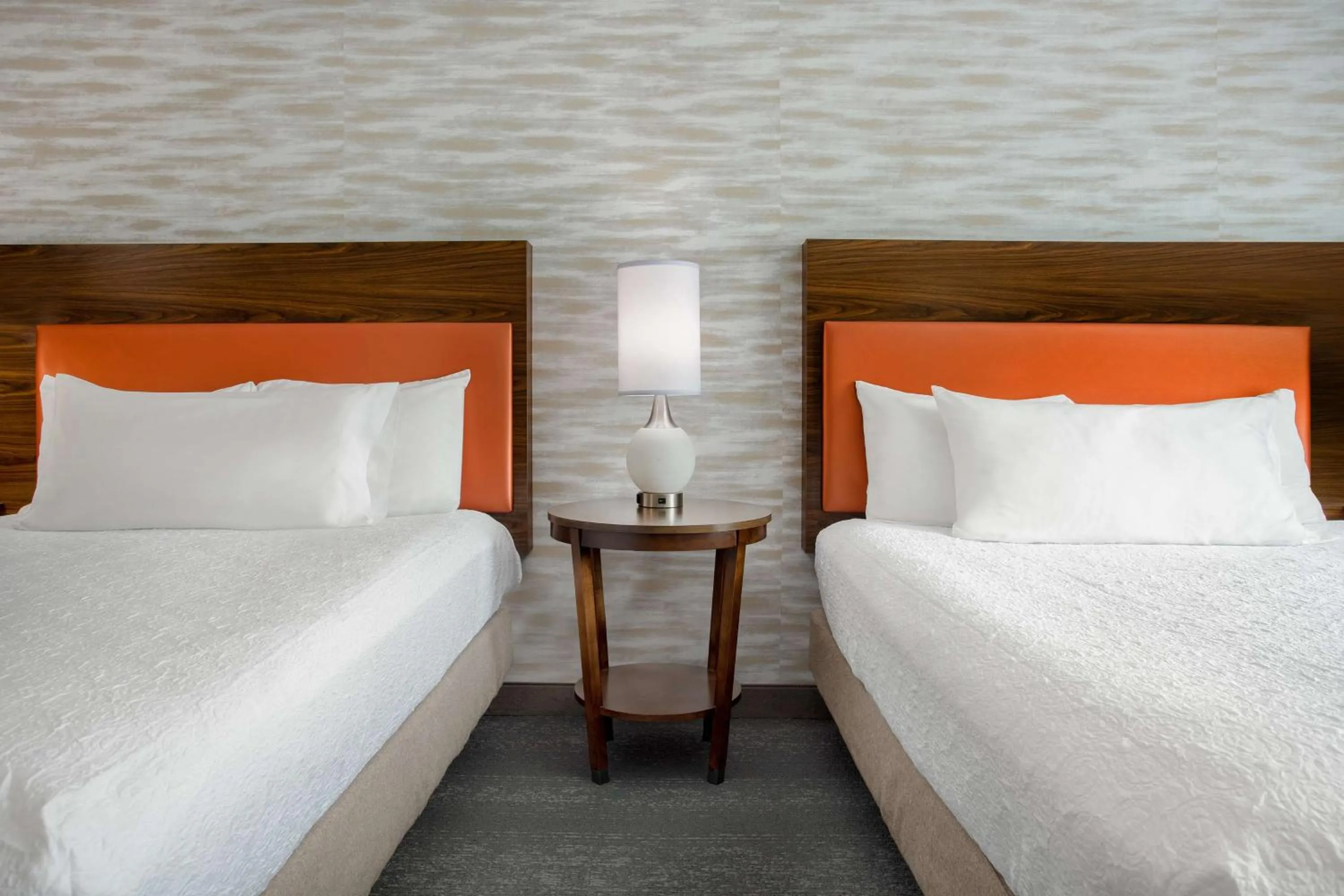 Bed in Home2 Suites by Hilton Destin