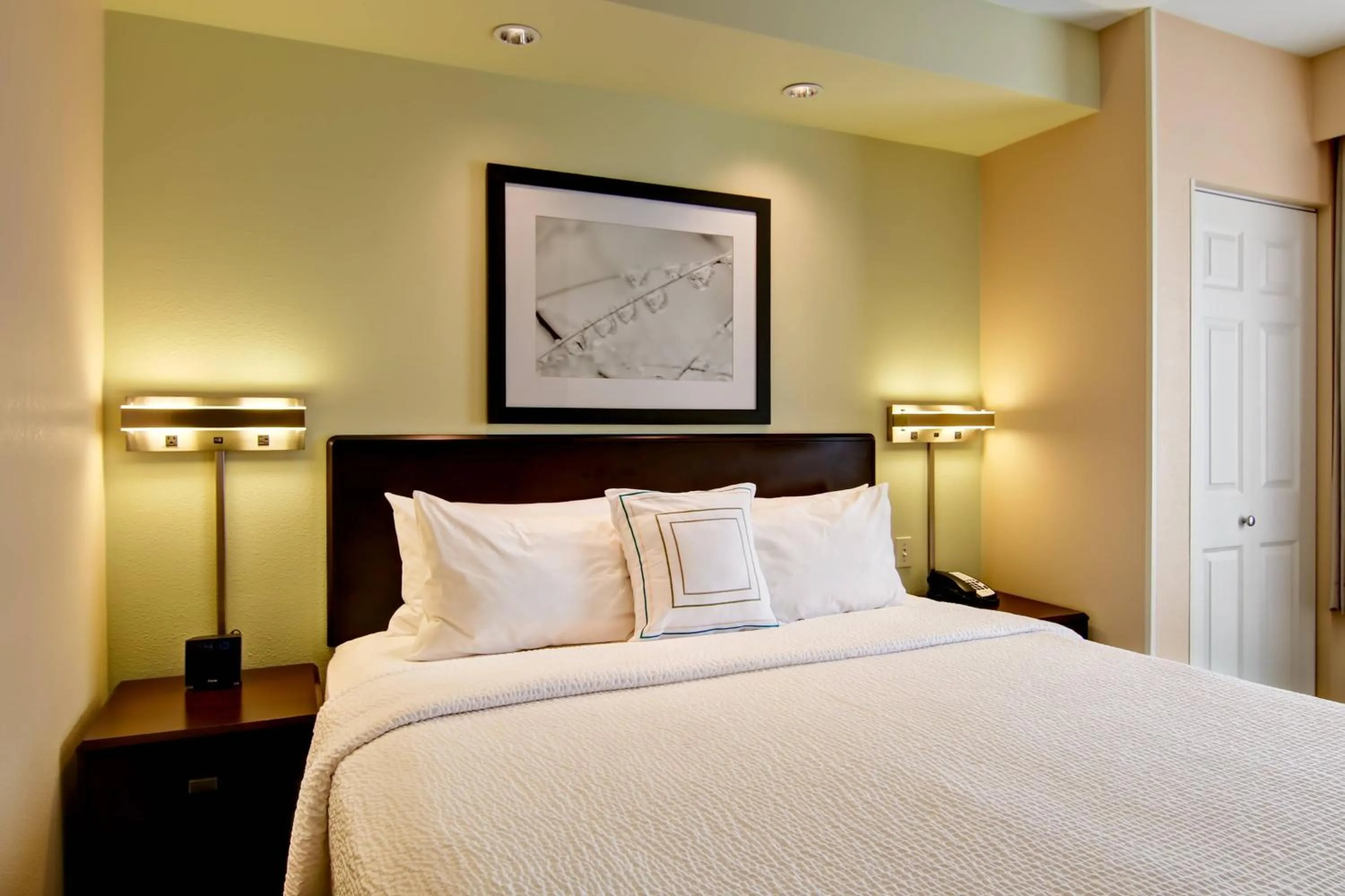 Photo of the whole room, Bed in SpringHill Suites Fresno