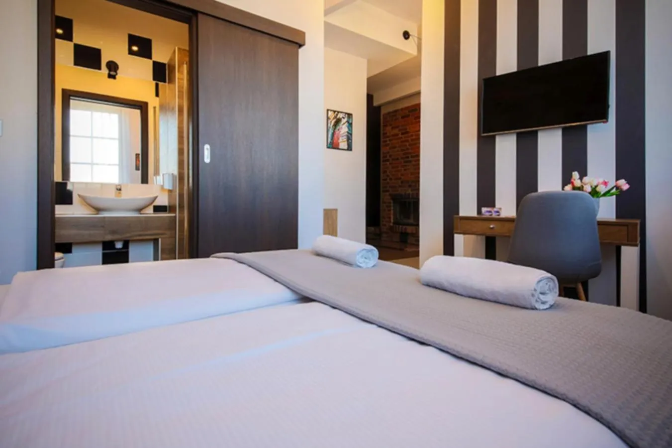 Photo of the whole room, Bed in Boogie ApartHouse Old Town