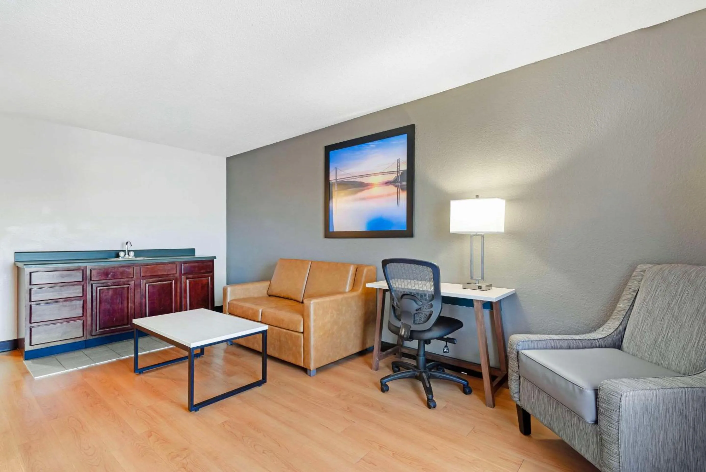 Bedroom in Quality Inn Valley - West Point