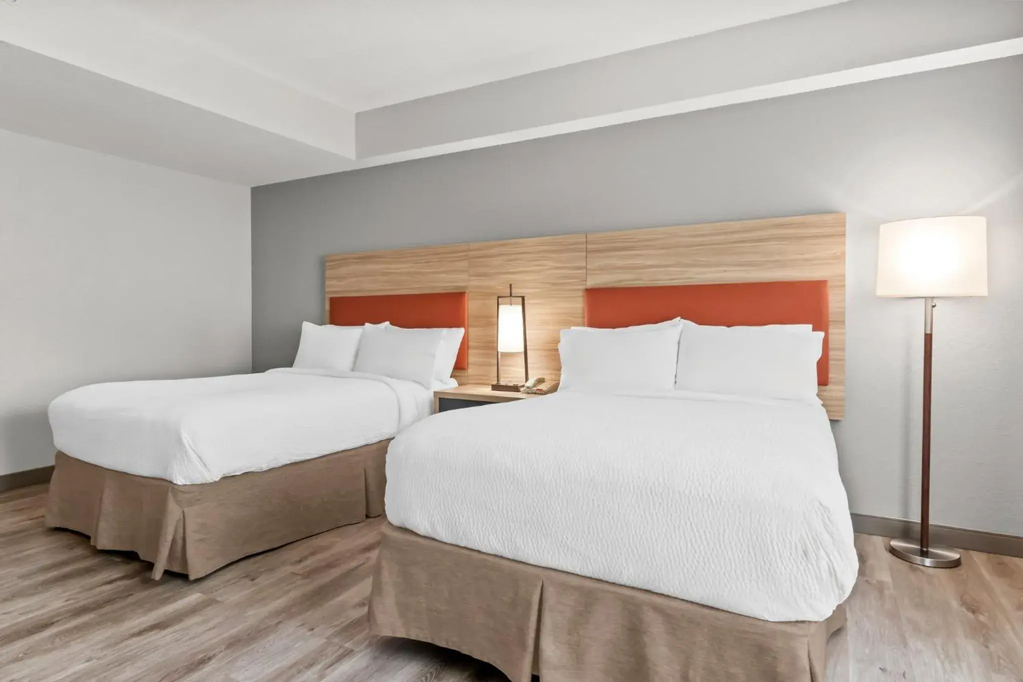 Studio Suite with Two Double Beds and Mobility Accessible Roll-In Shower in Candlewood Suites Hazleton by IHG Studio Suite with Two Double Beds and Mobility Accessible Roll-In Shower in Candlewood Suites Hazleton by IHG