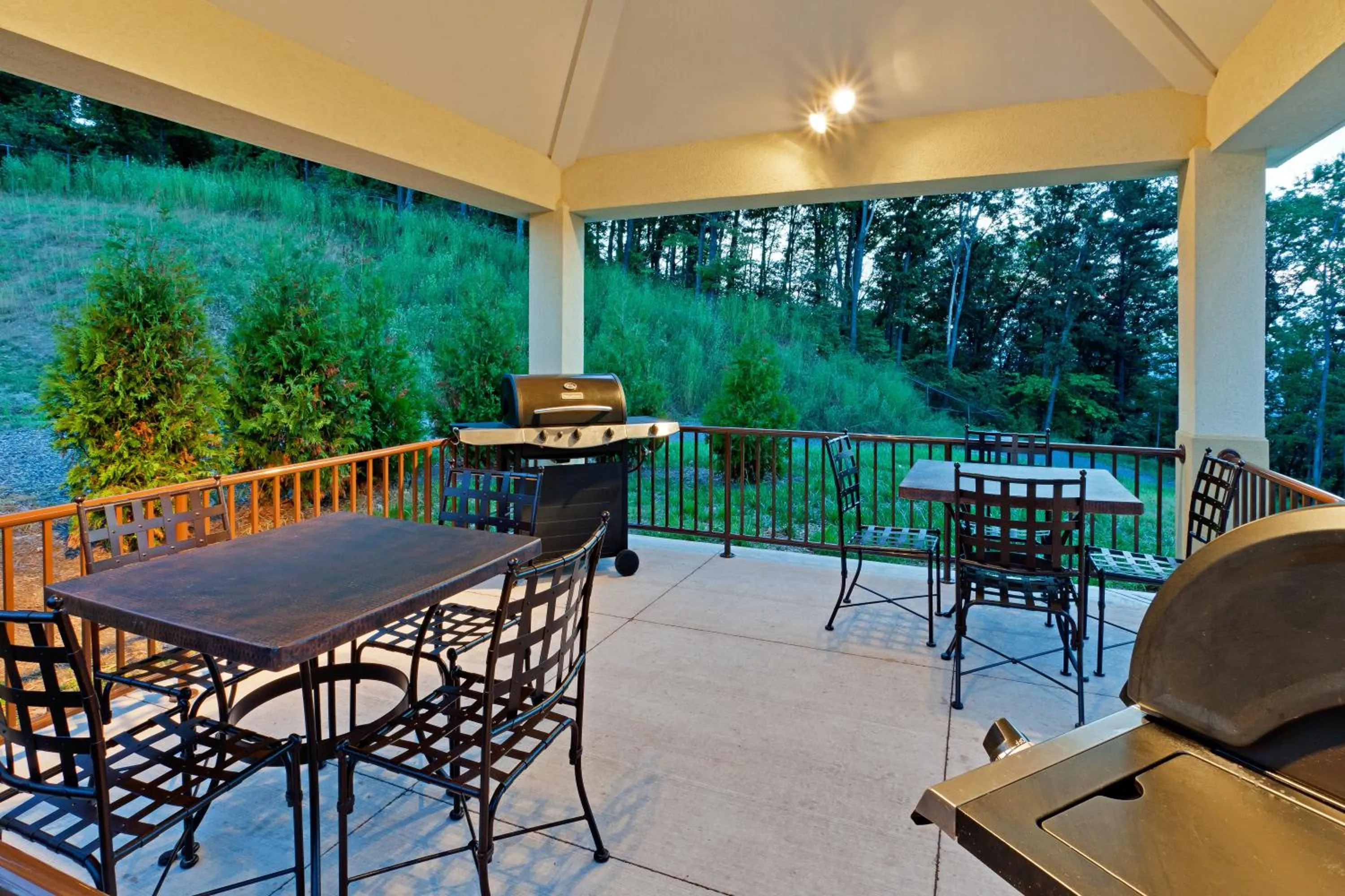 Property building in Candlewood Suites Hazleton by IHG