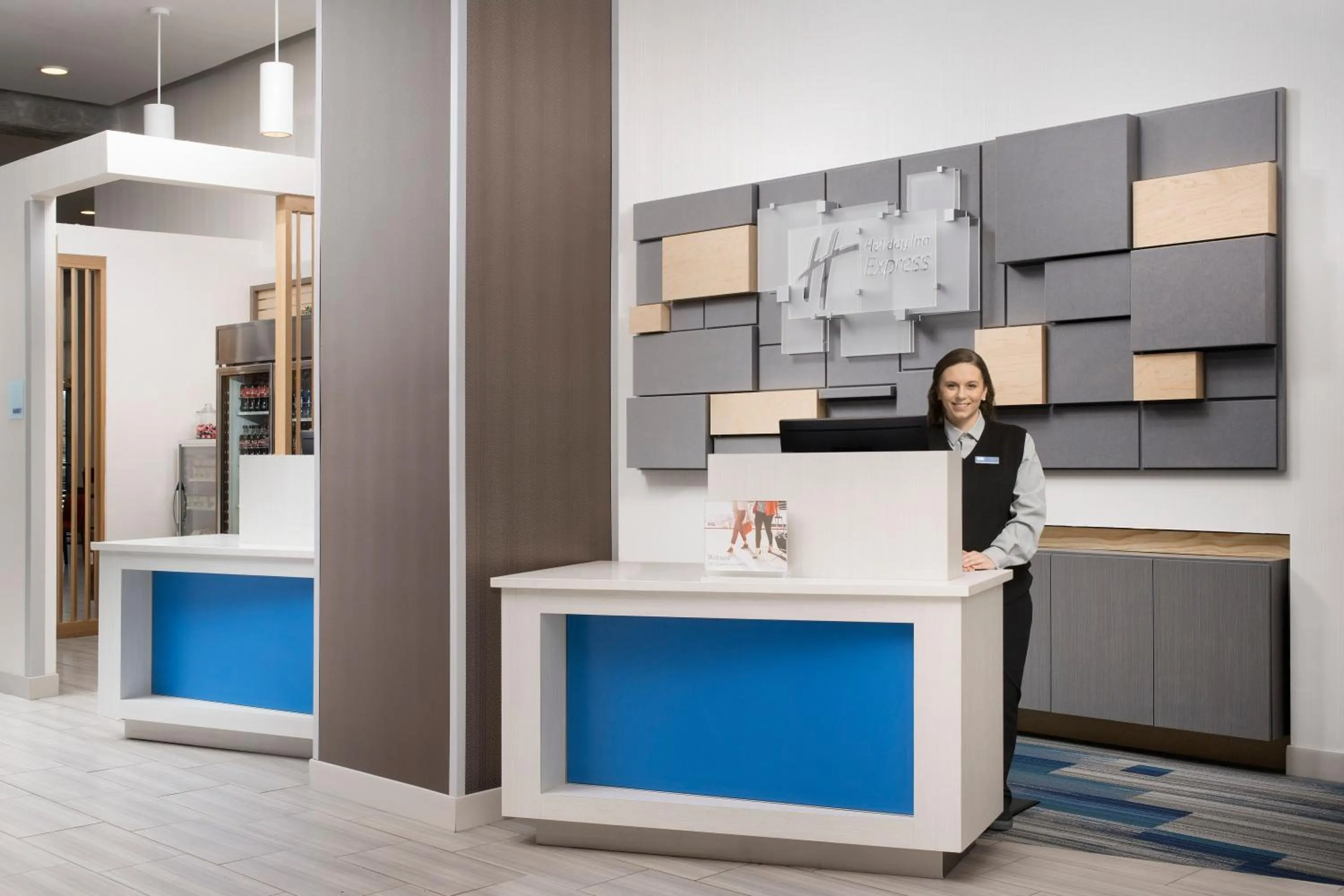 Property building in Holiday Inn Express Knoxville-Strawberry Plains by IHG