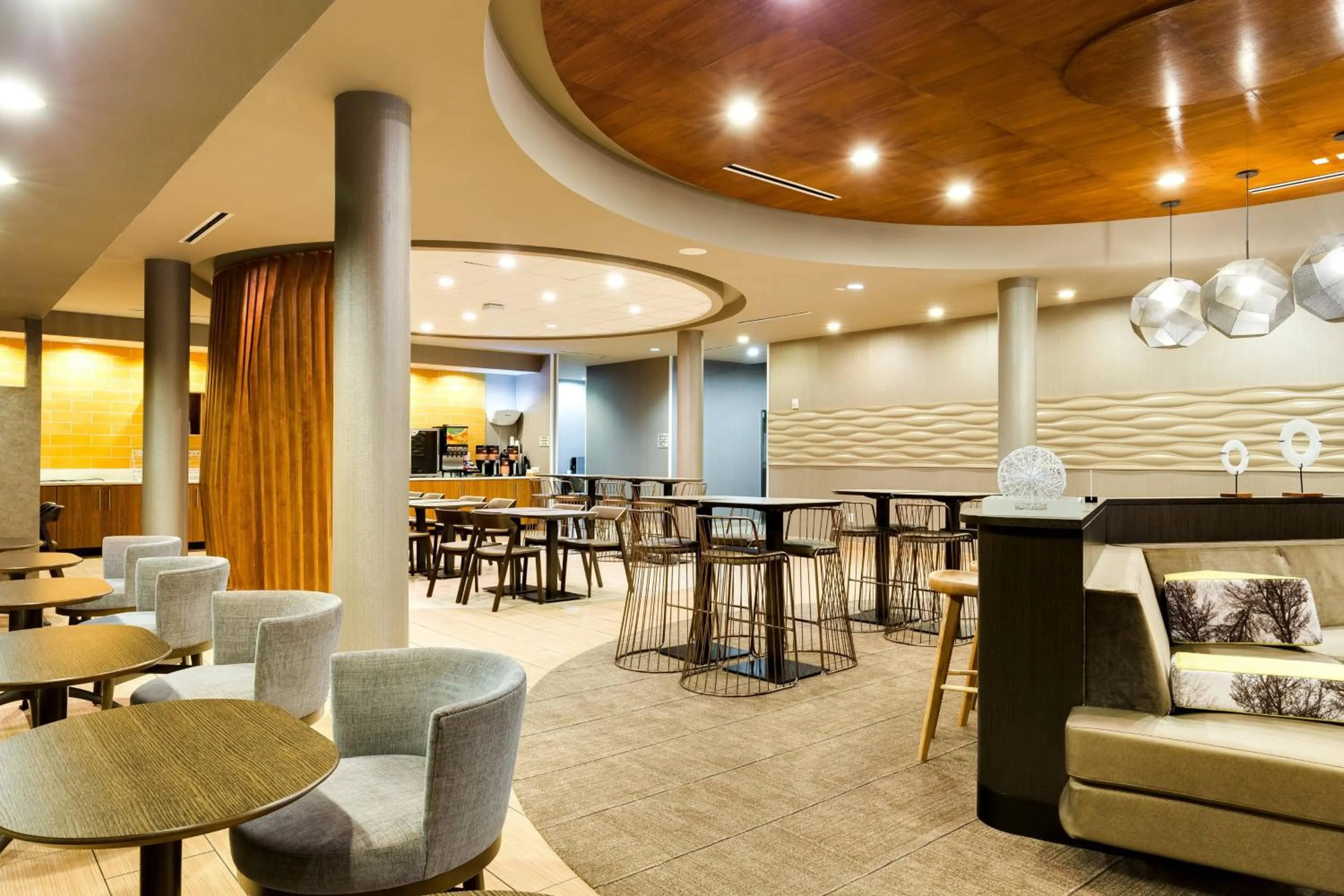Lobby or reception in SpringHill Suites by Marriott McAllen Convention Center