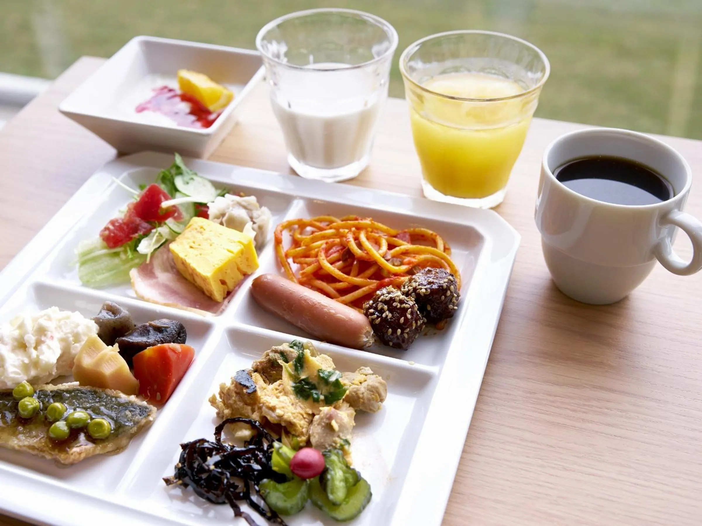 Buffet breakfast in Hotel Crown Hills Ueno Premier