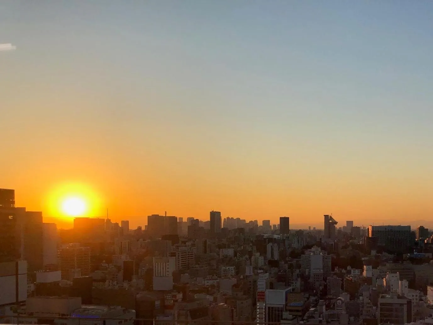 Sunset in Hotel Crown Hills Ueno Premier
