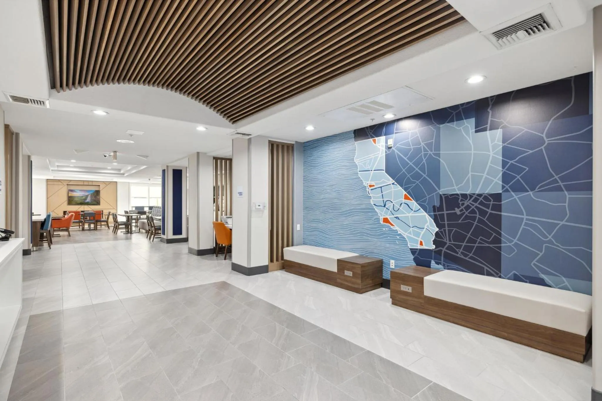 Property building in Holiday Inn Express Hotel & Suites Vacaville by IHG