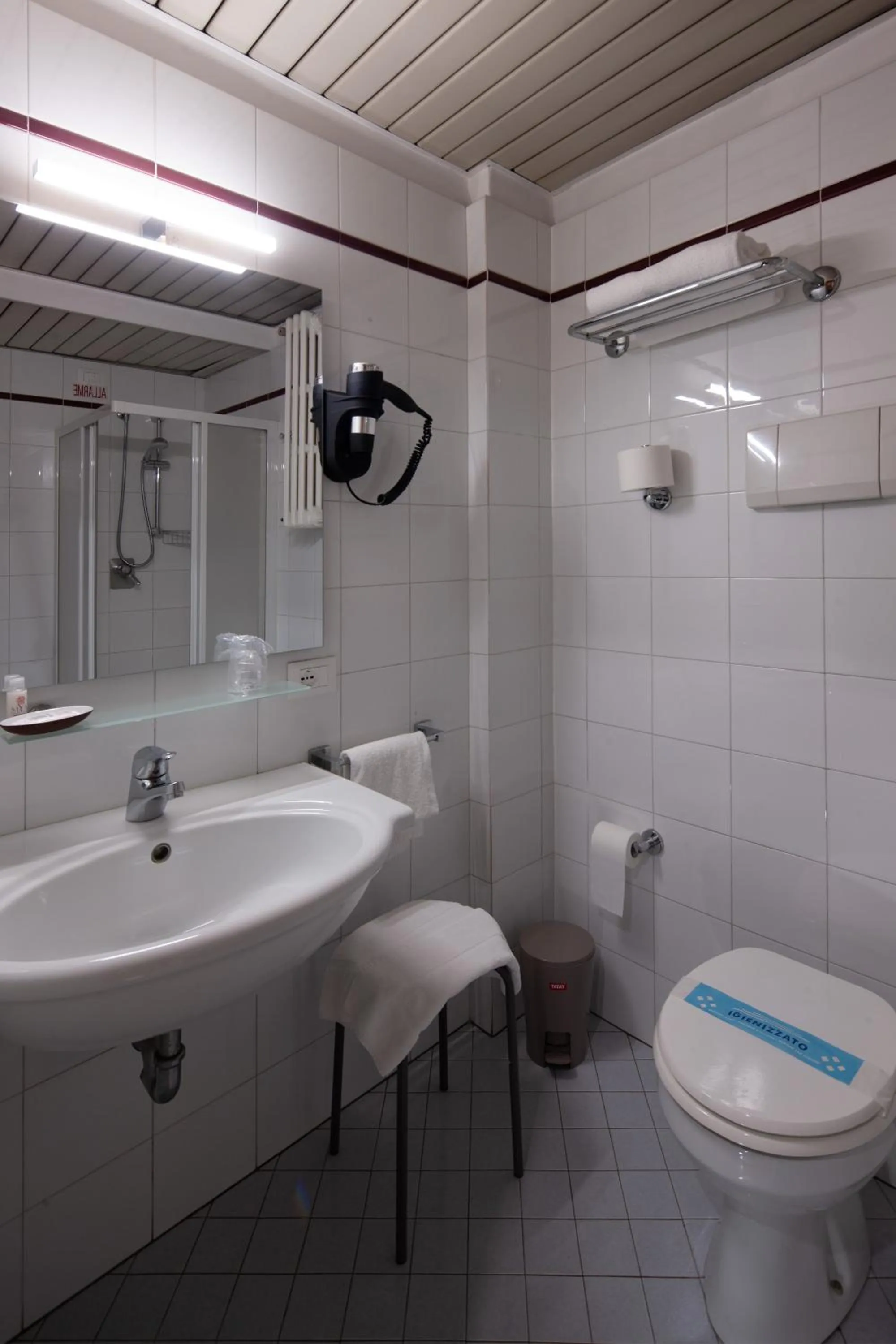 Bathroom in CityHotel Cristina Vicenza