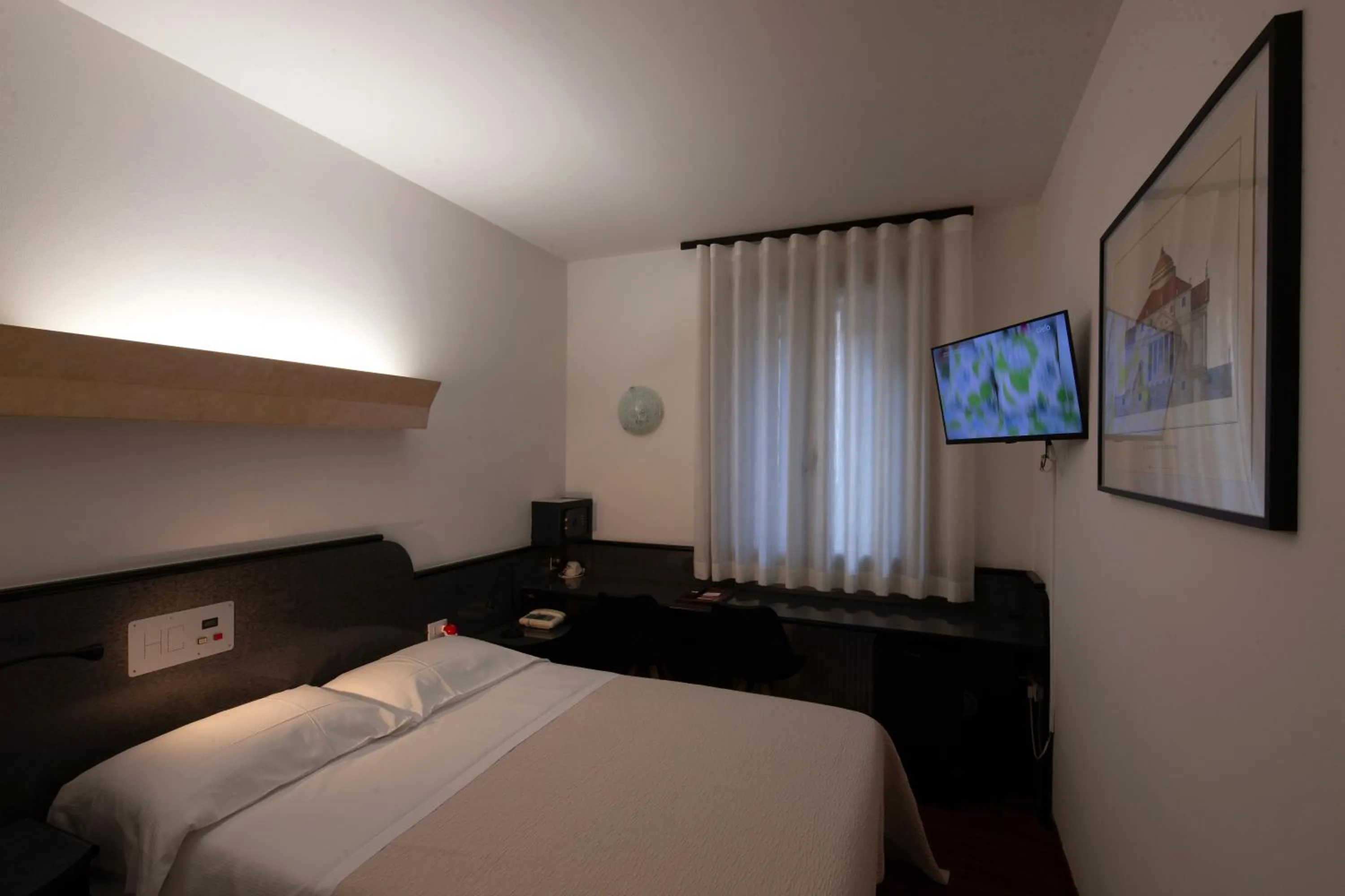 Bedroom, Bed in CityHotel Cristina Vicenza