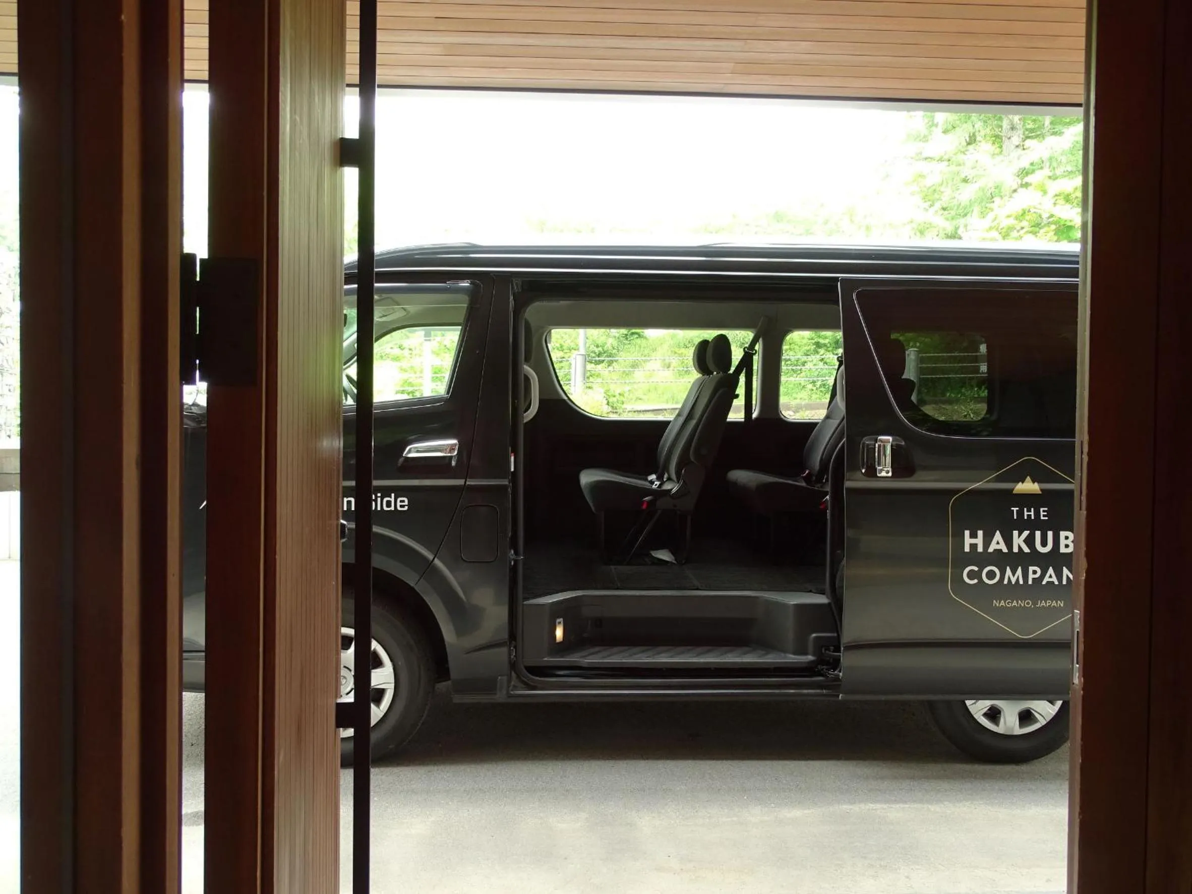 shuttle in Mountain Side Hakuba