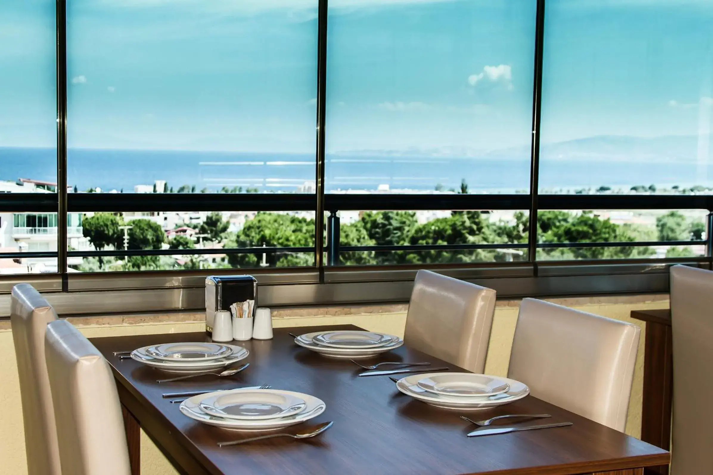 Misa Pension Apart Misa Pension Apart