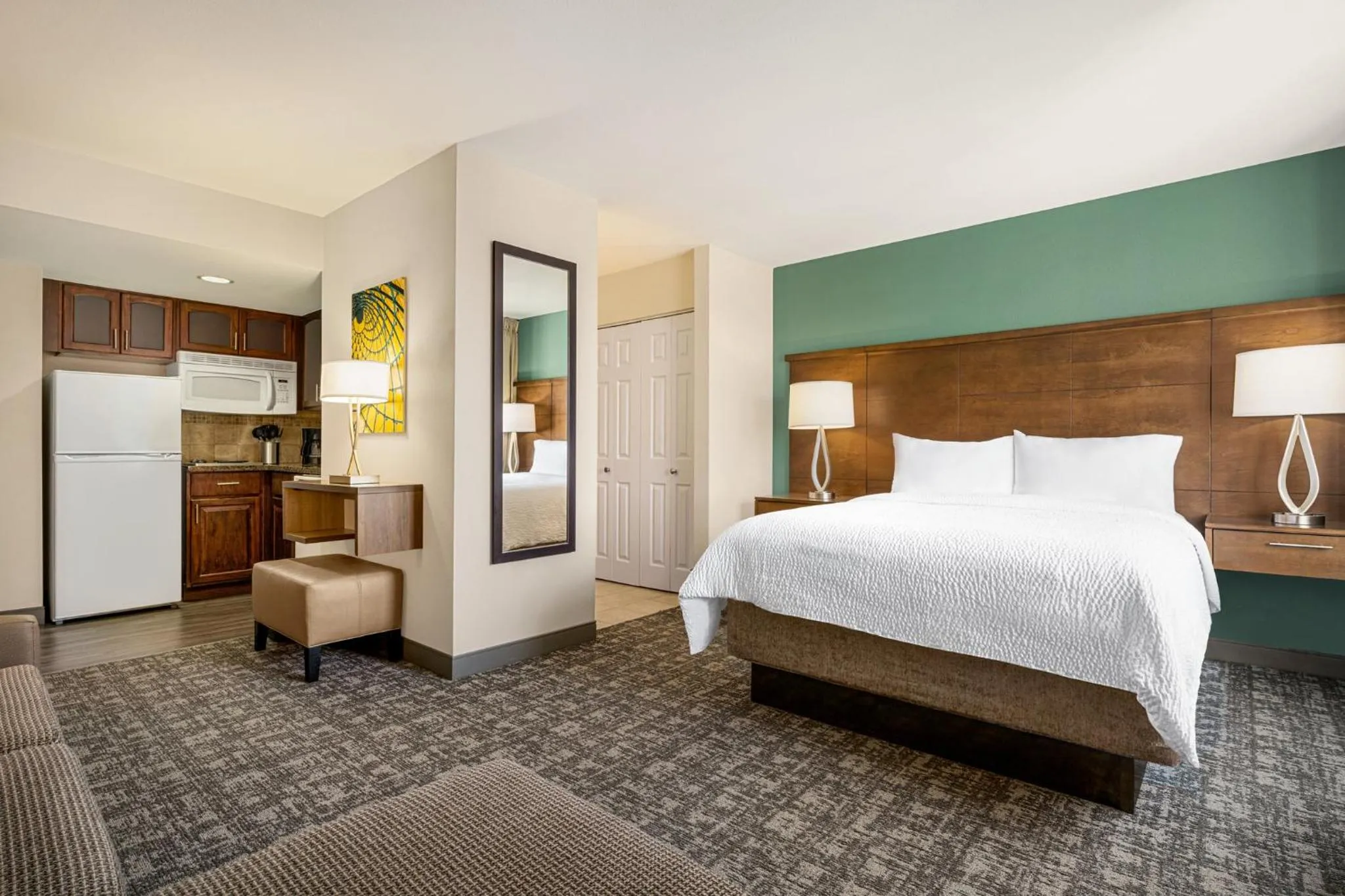 Bedroom, Bed in Staybridge Suites Oklahoma City-Quail Springs by IHG