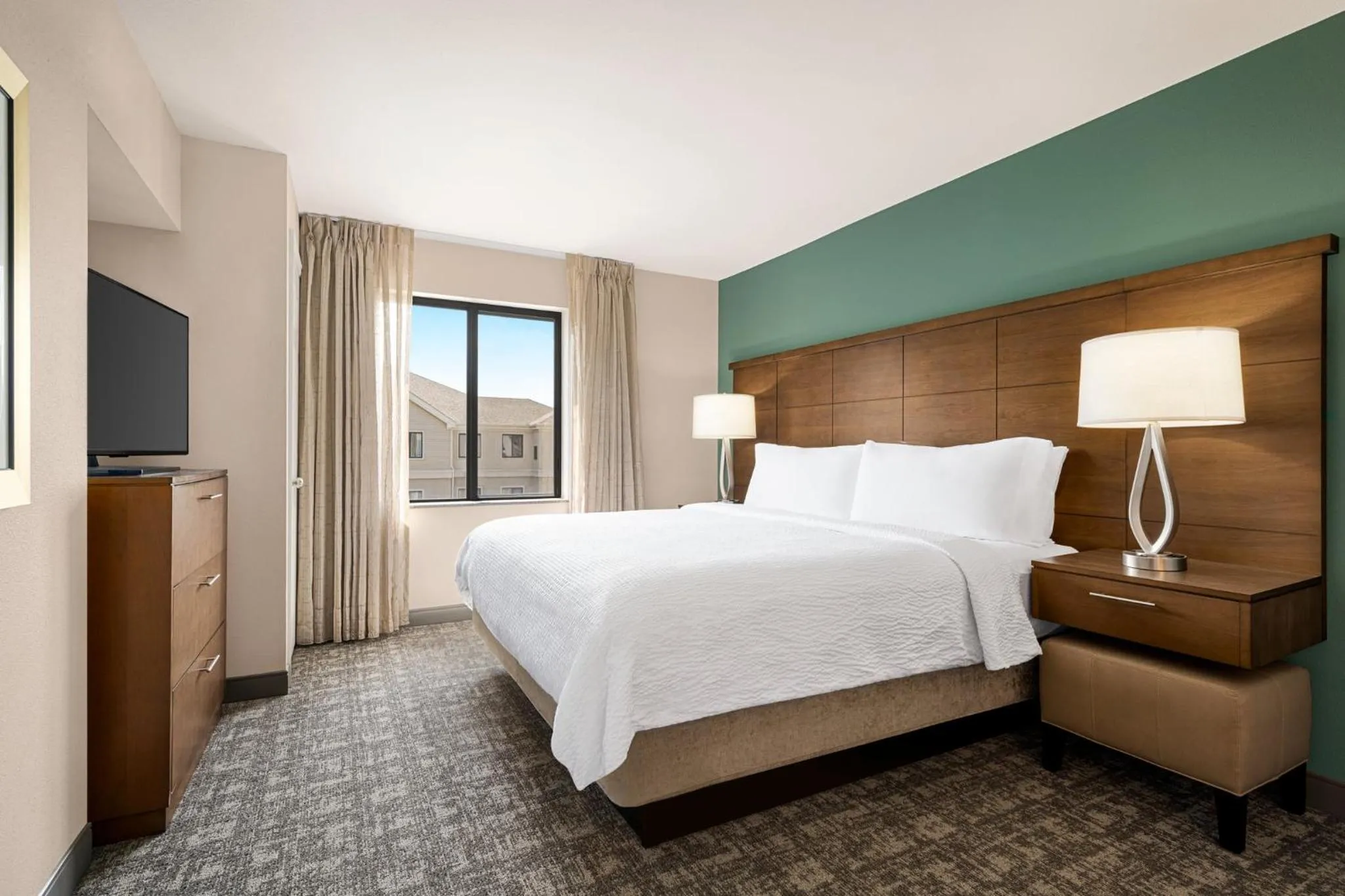 Photo of the whole room, Bed in Staybridge Suites Oklahoma City-Quail Springs by IHG