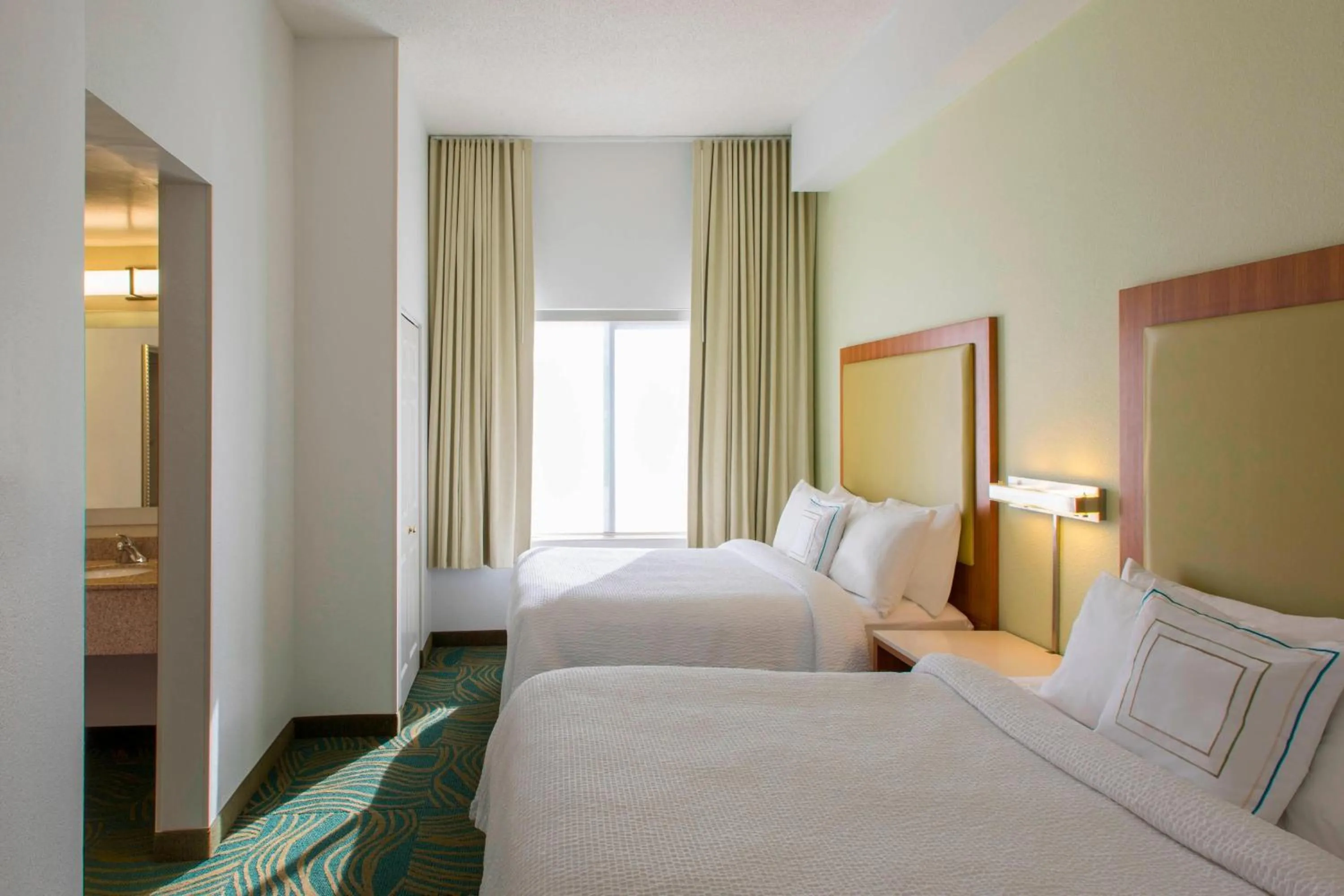 Photo of the whole room, Bed in SpringHill Suites by Marriott Charlotte Airport