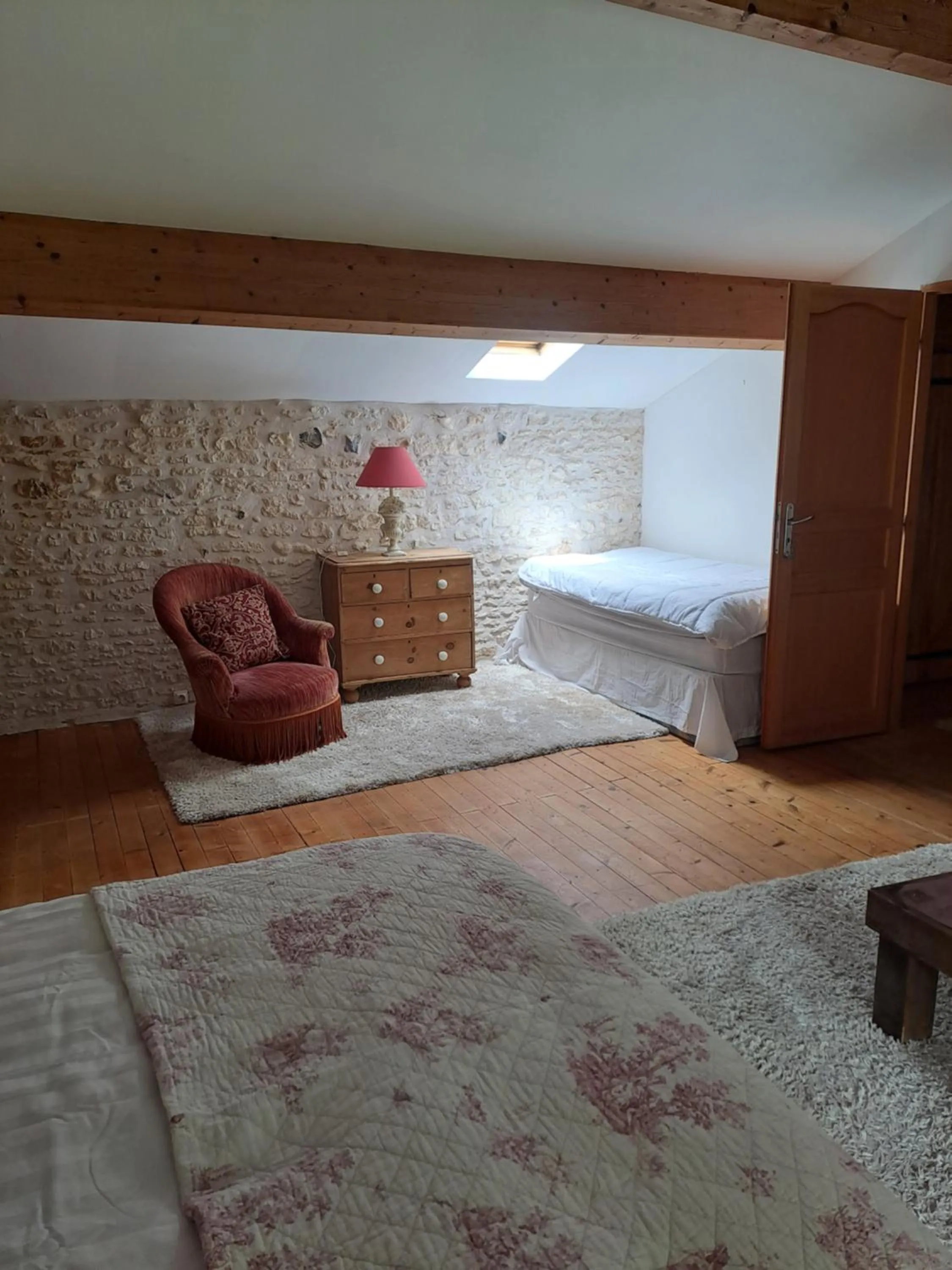 Bed in Gite du Calme 3 Star Bed & Breakfast Cognac