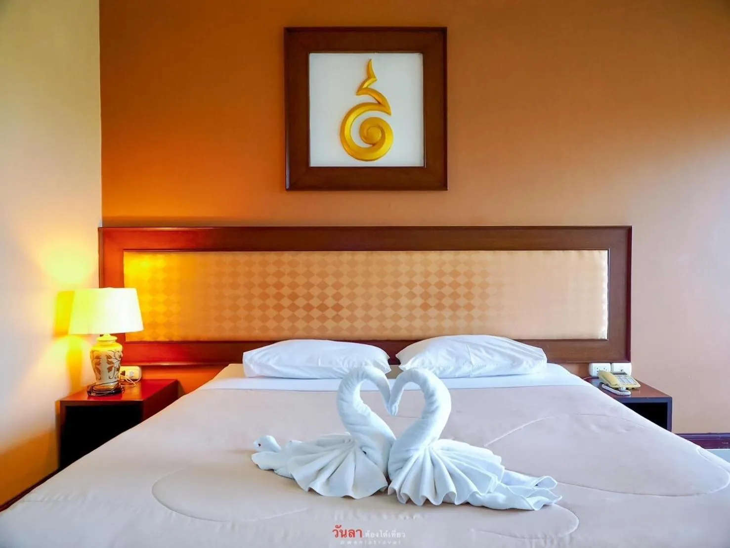 Bed in Madina Rayong Hotel