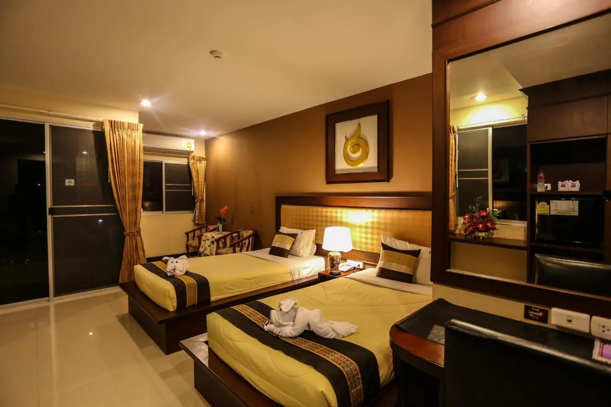 Standard Twin Room in Madina Rayong Hotel Standard Twin Room in Madina Rayong Hotel
