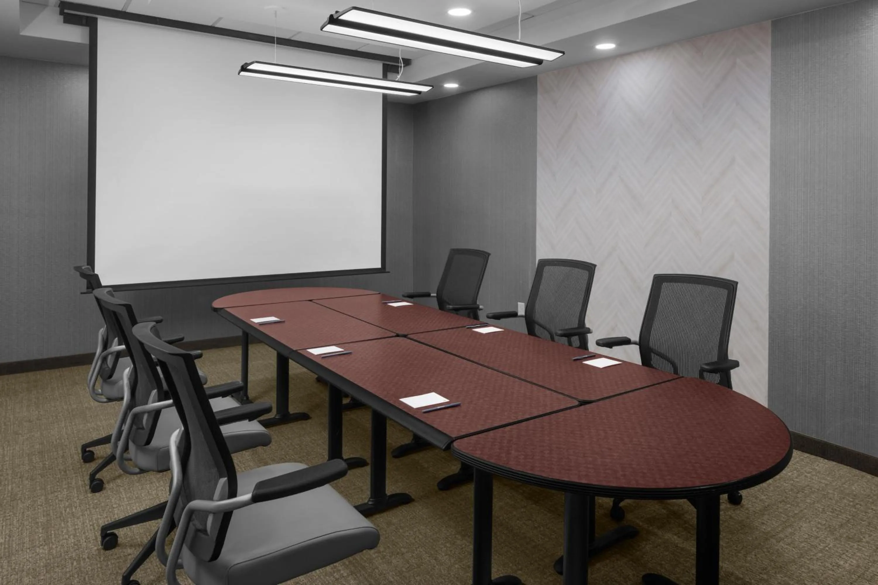 Meeting/conference room in SpringHill Suites by Marriott Grand Rapids Airport Southeast