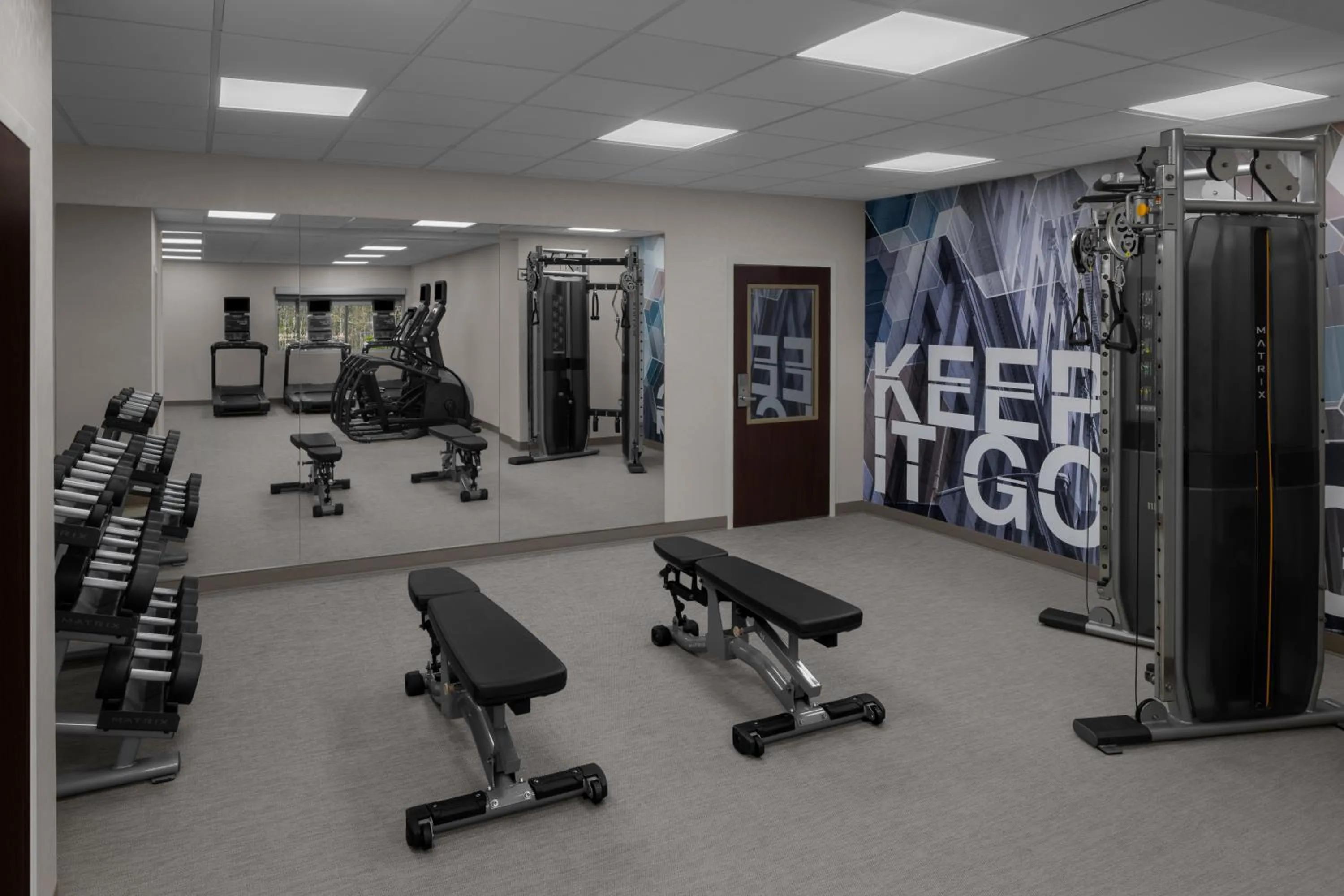 Fitness centre/facilities in SpringHill Suites by Marriott Grand Rapids Airport Southeast