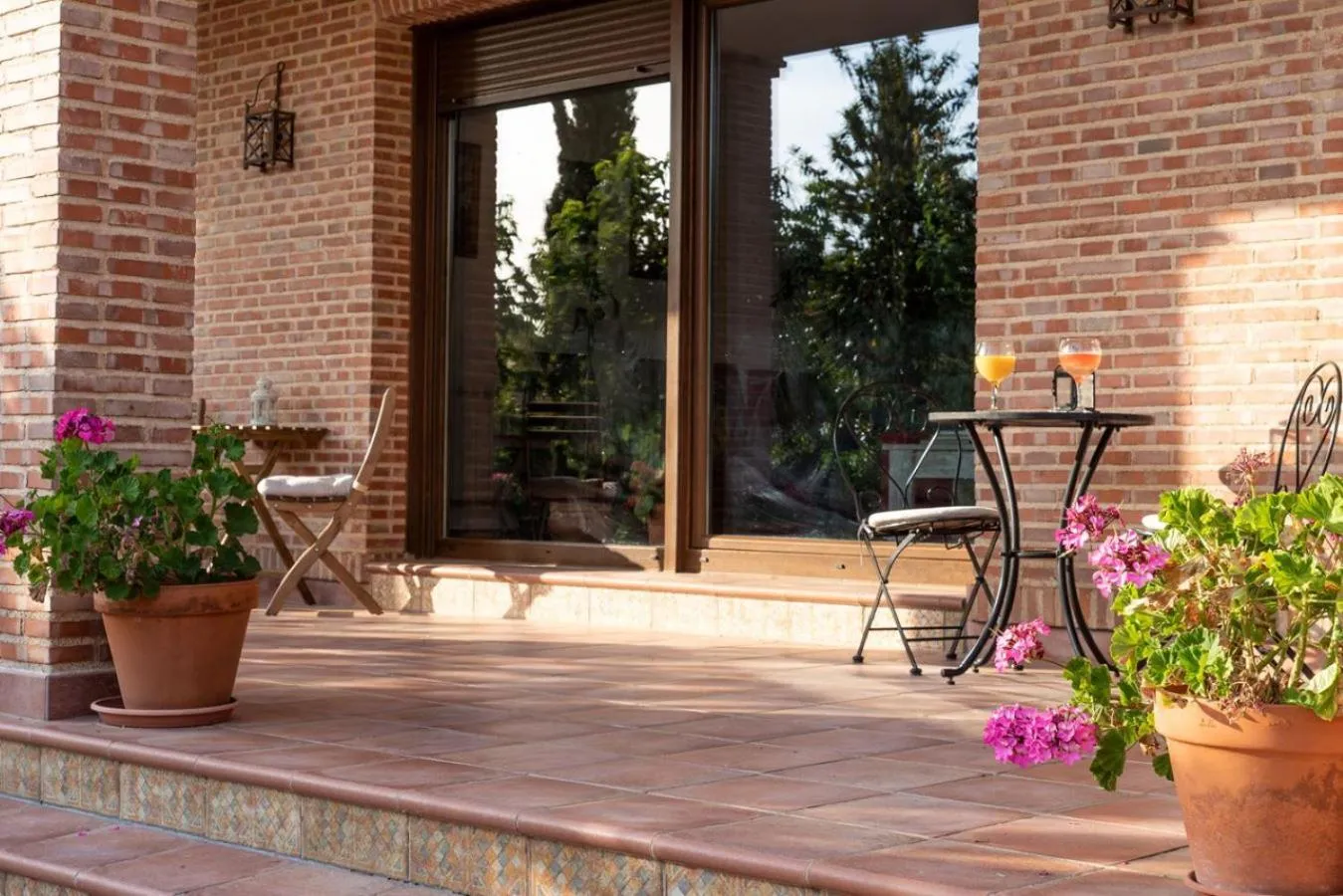 Property building in Villa Marín Toledo