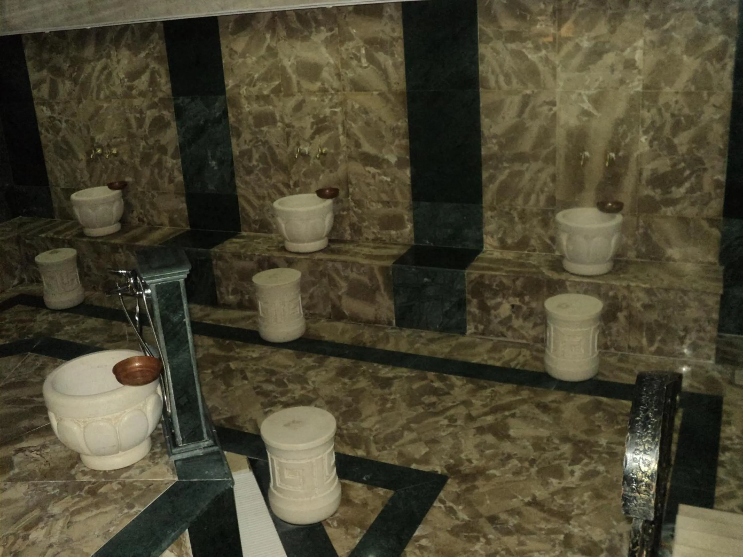 Spa and wellness centre/facilities in Platinum Hotel