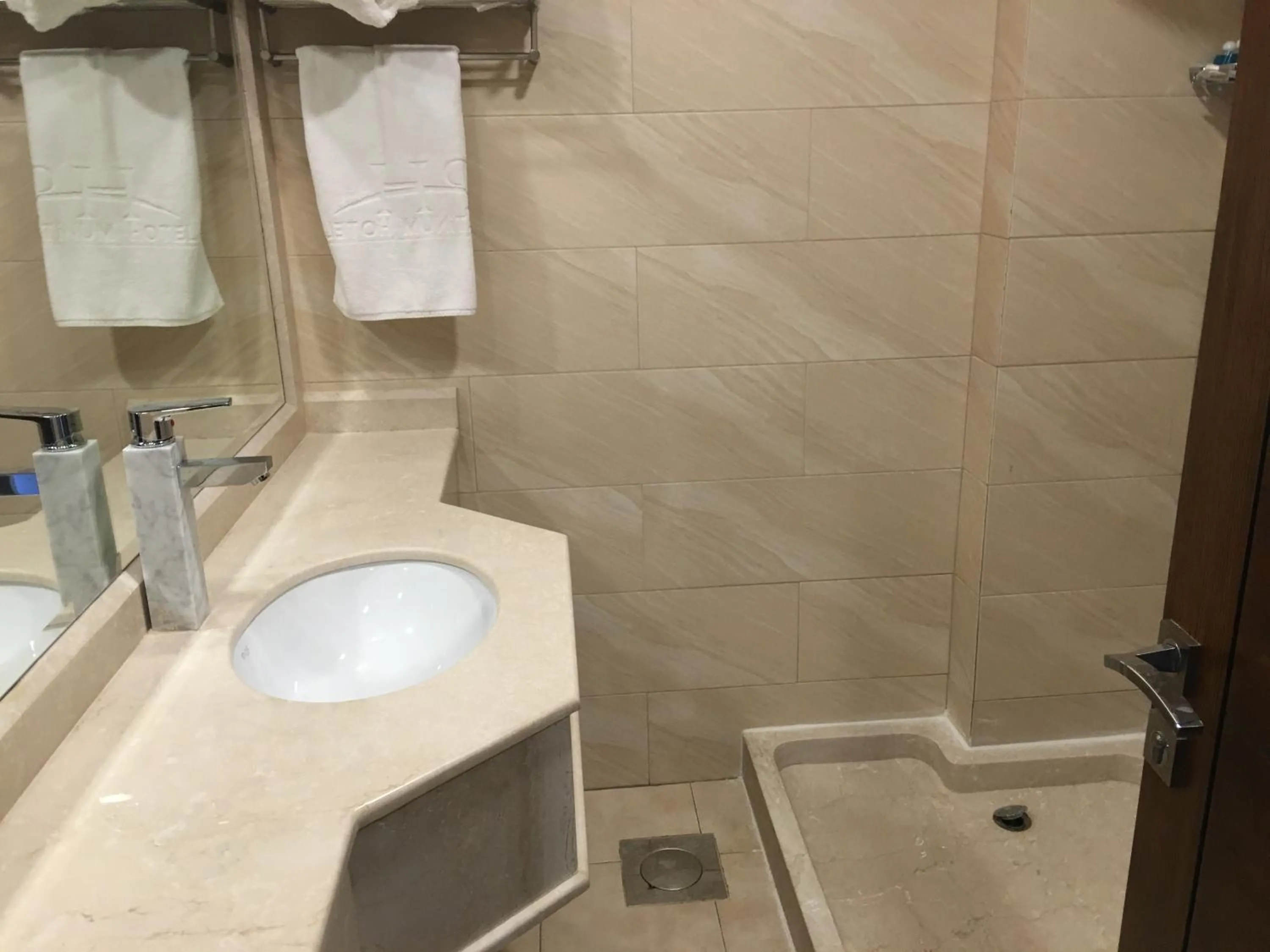 Bathroom in Platinum Hotel