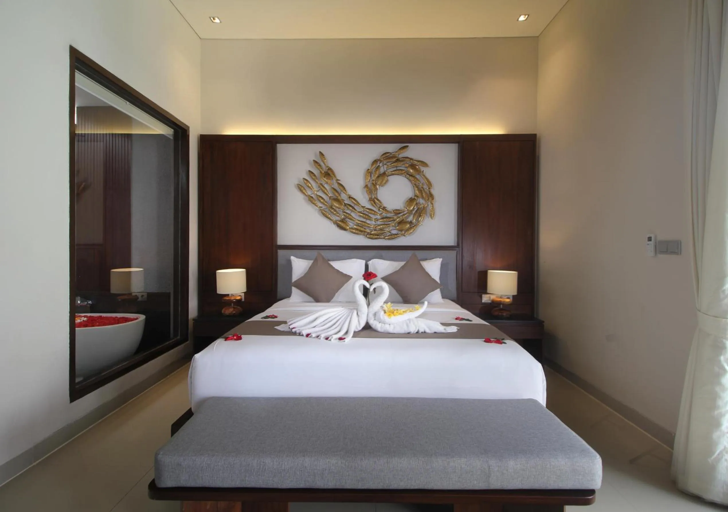 Photo of the whole room, Bed in Sudha Villa Bali Baik-Baik