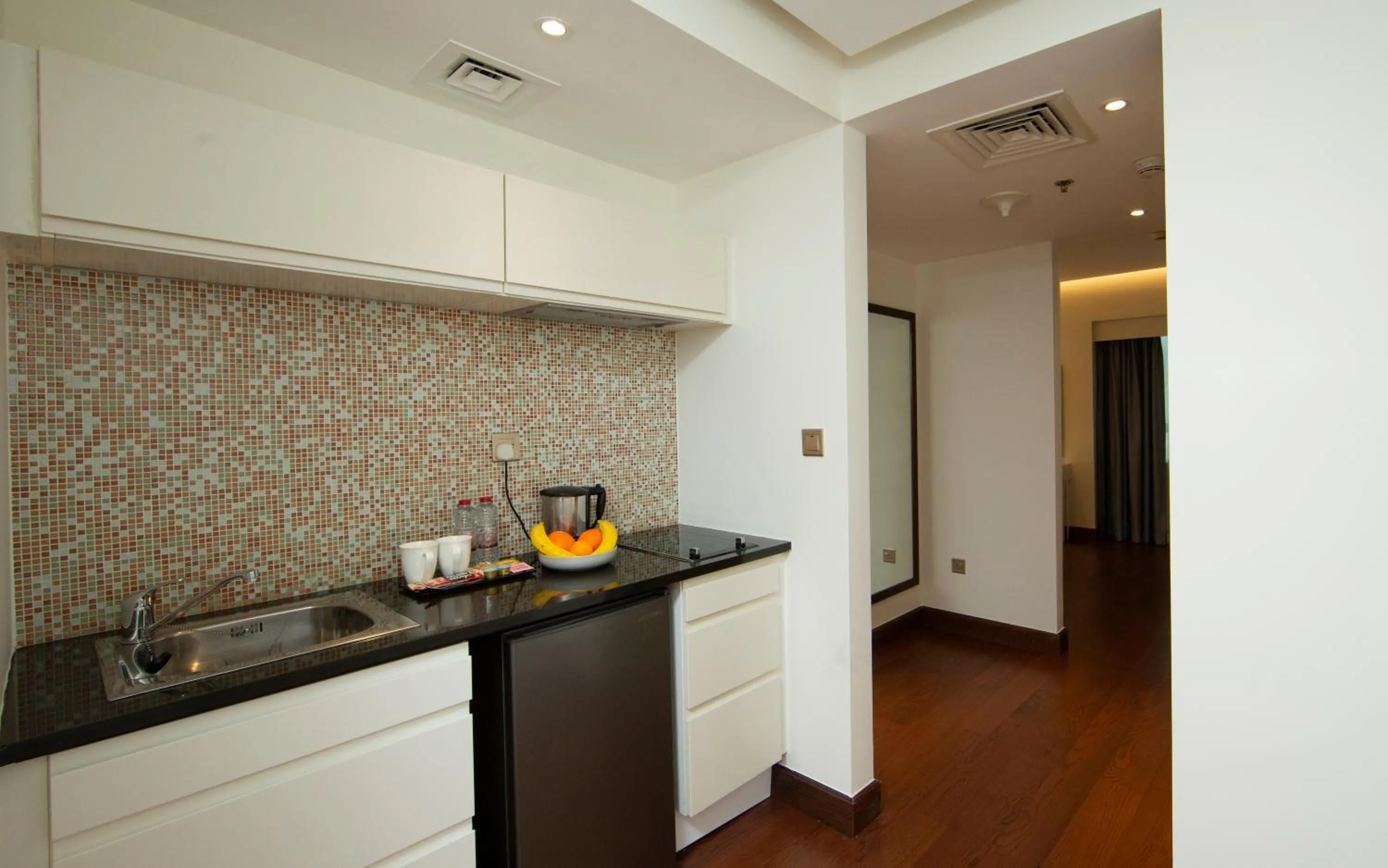 Kitchen or kitchenette in Number One Tower Suites