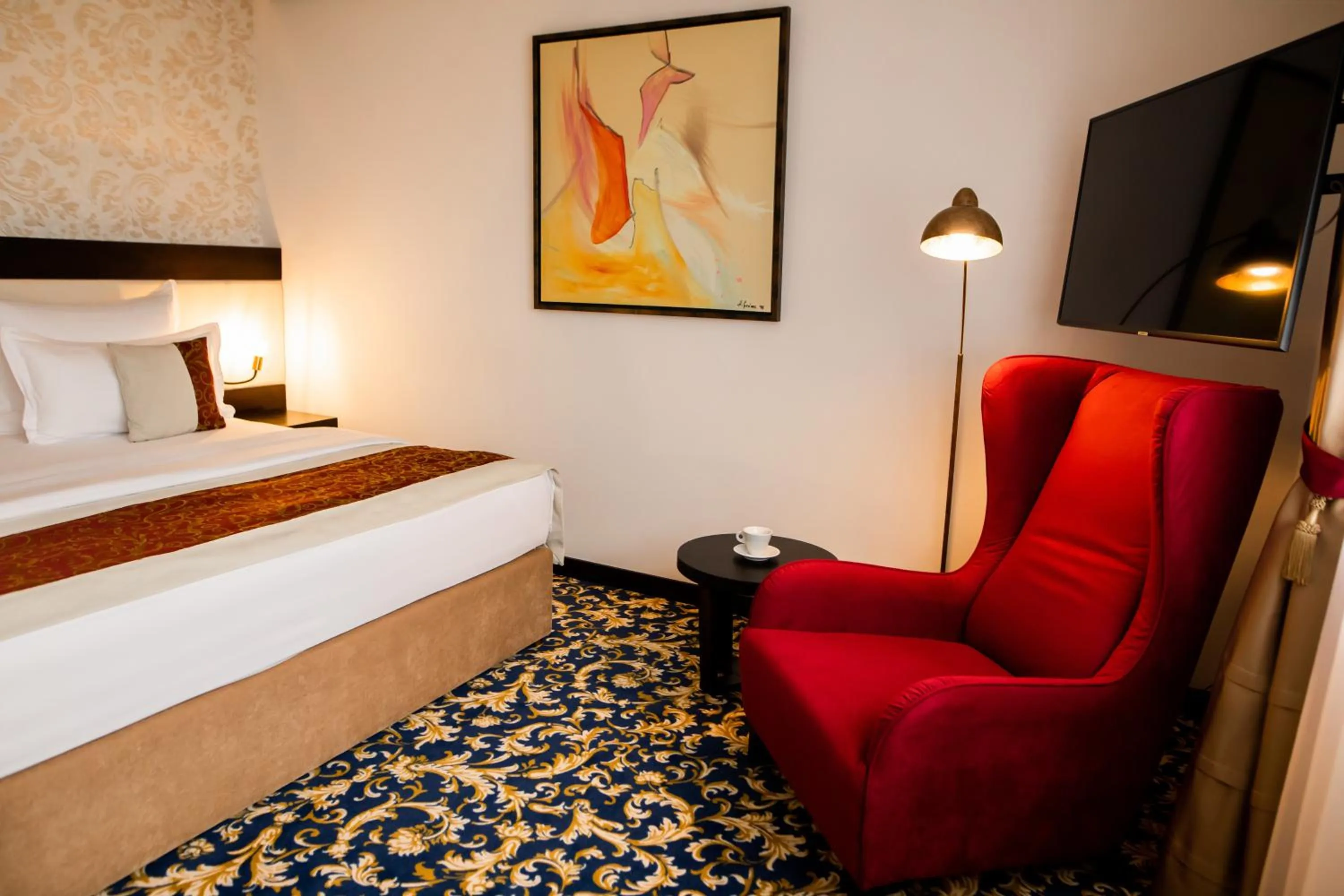 Bedroom, Bed in Malak Regency Hotel