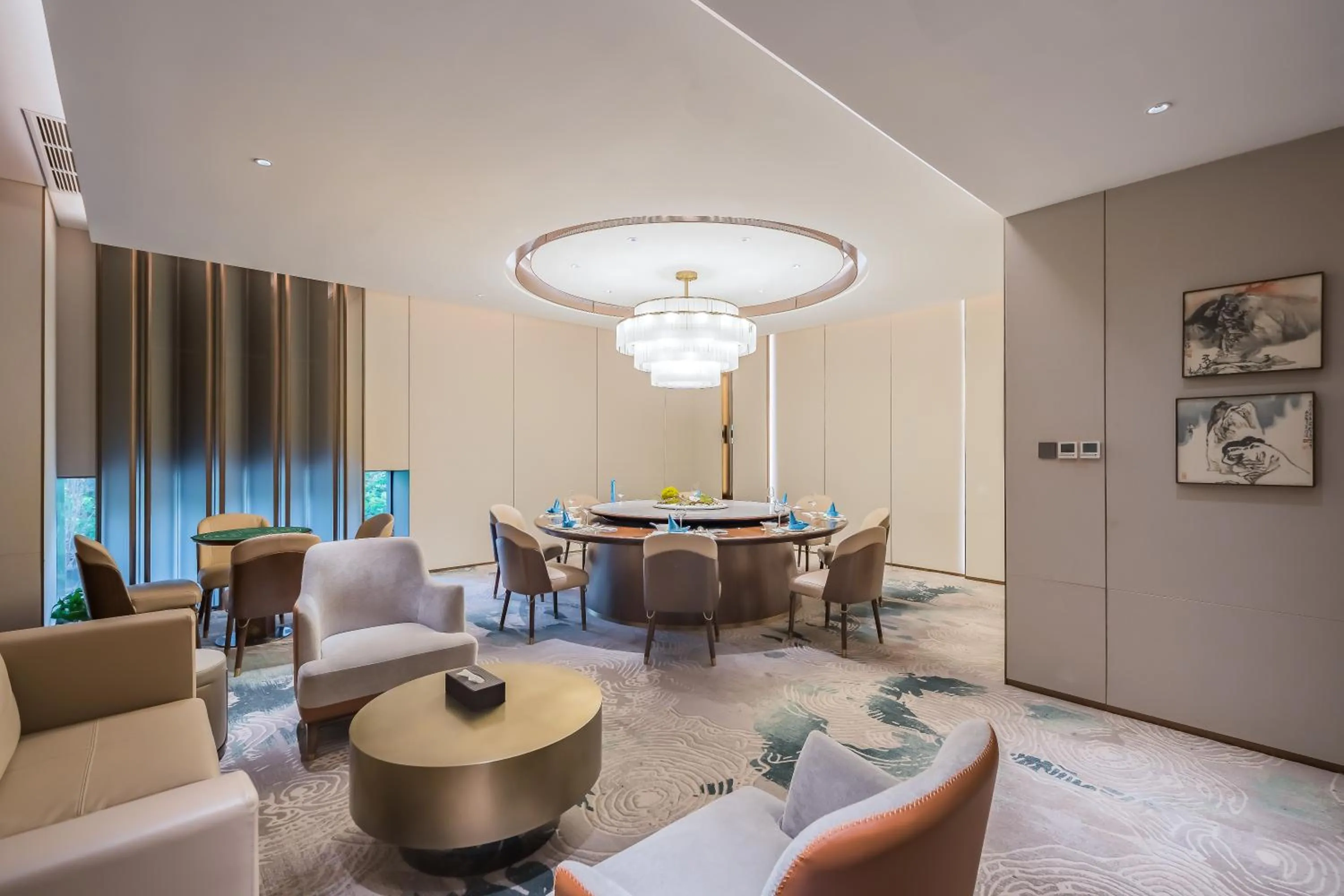 Restaurant/places to eat in Beijing Guangxi Hotel