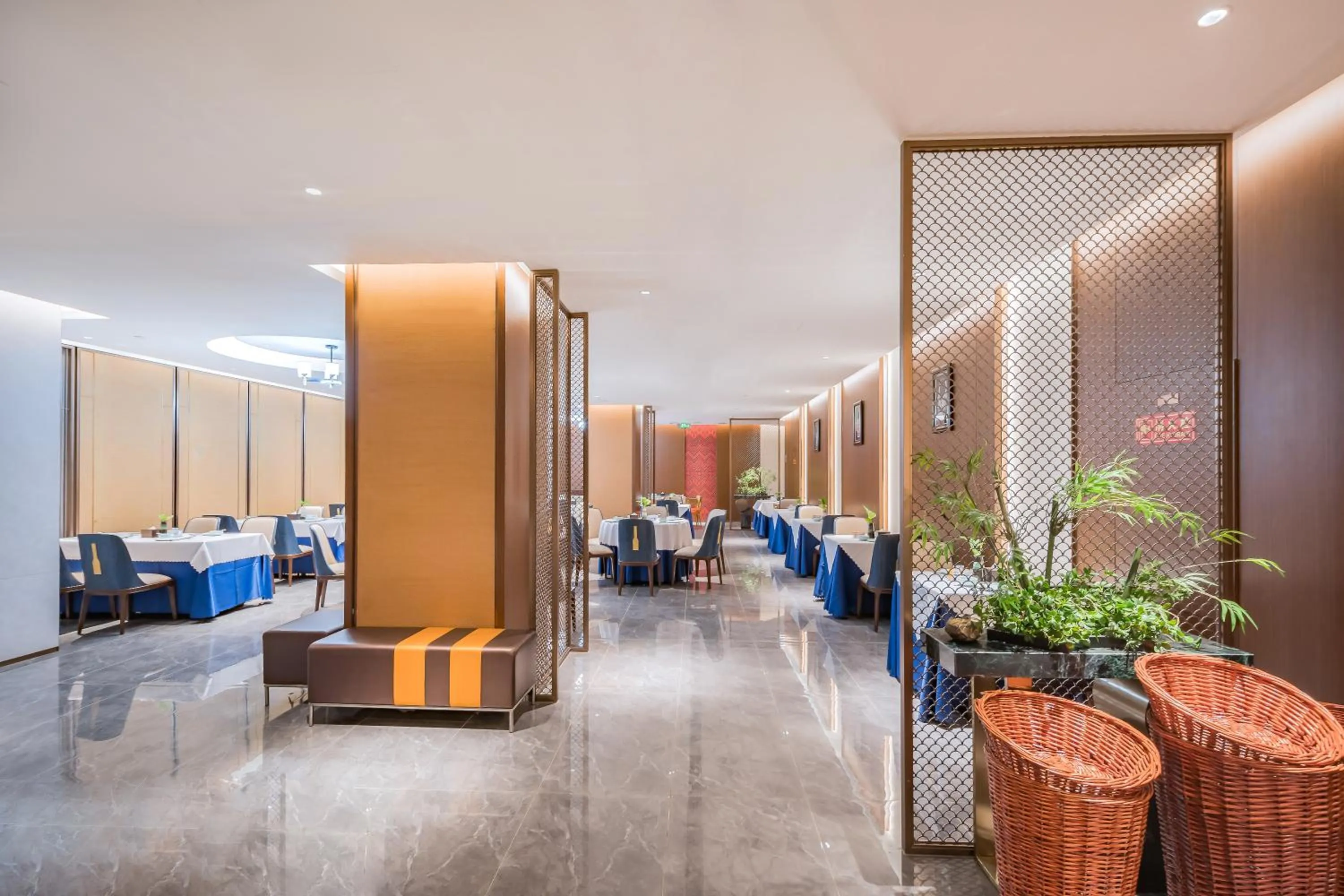 Restaurant/places to eat in Beijing Guangxi Hotel