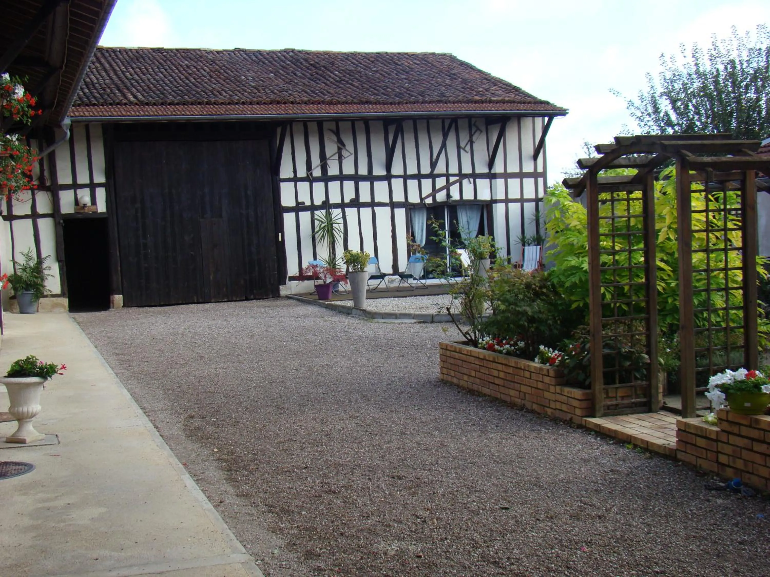 Property building in La Sente des Vignes