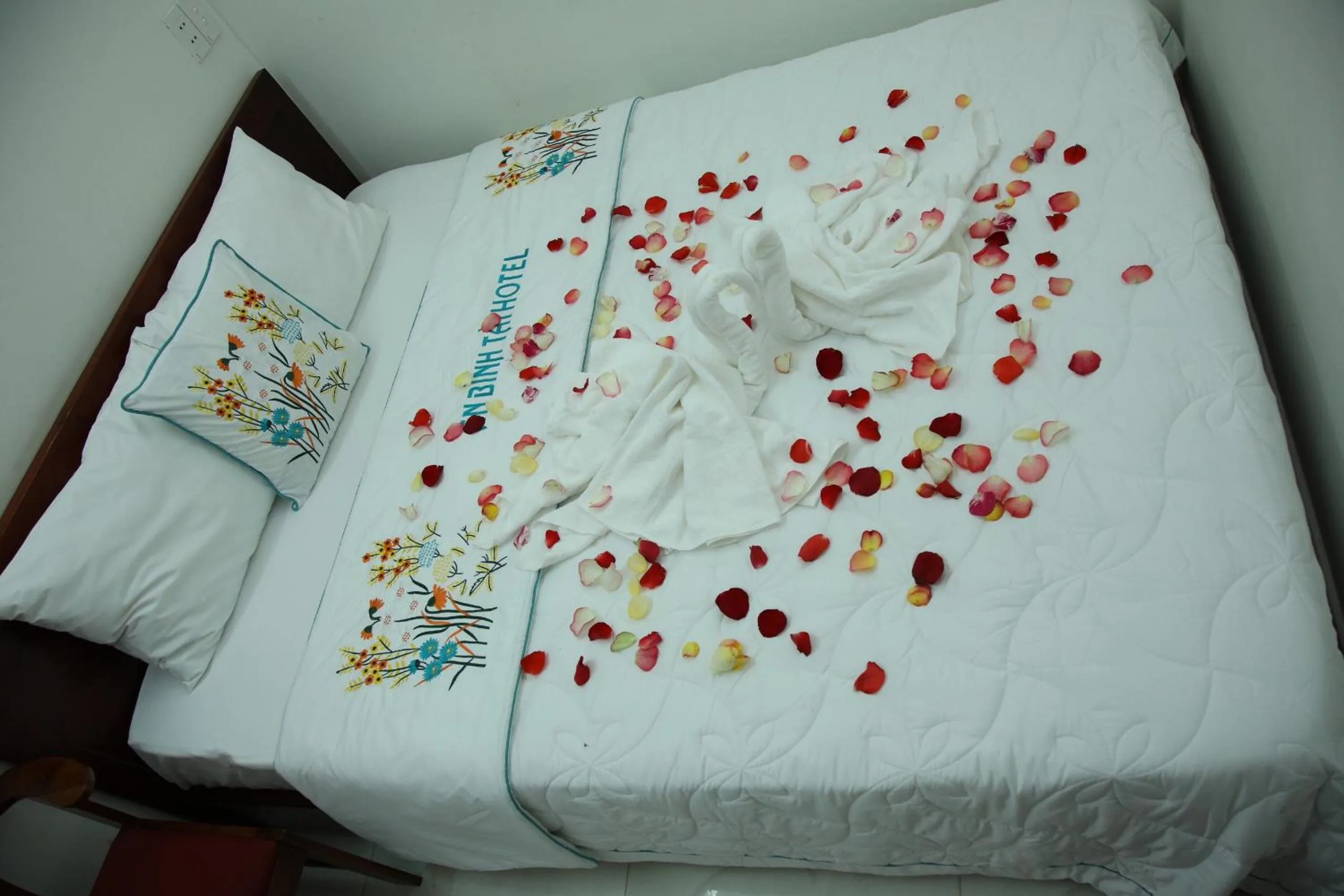 Bed in An Bình Tài Hotel