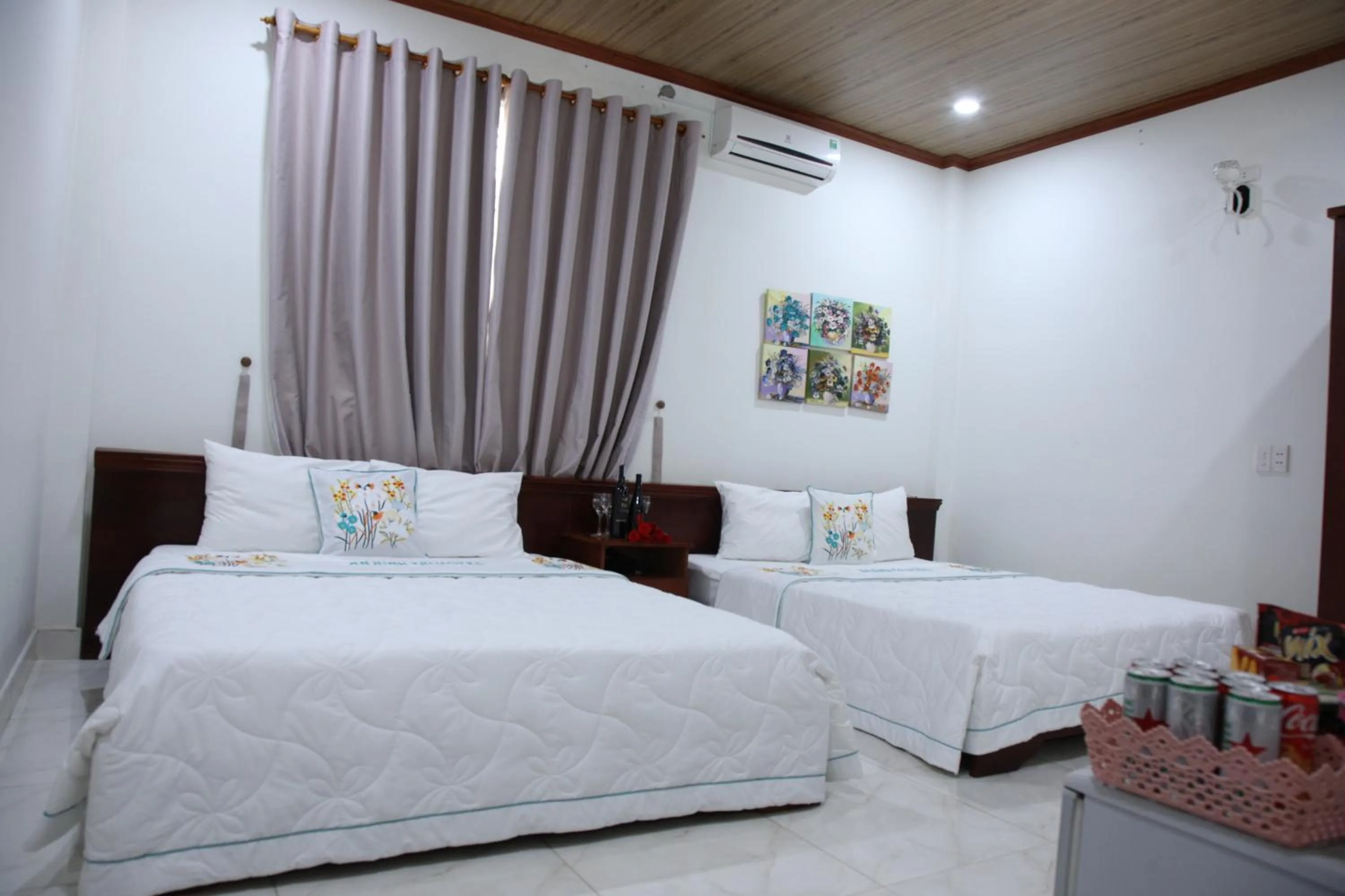 Bed in An Bình Tài Hotel