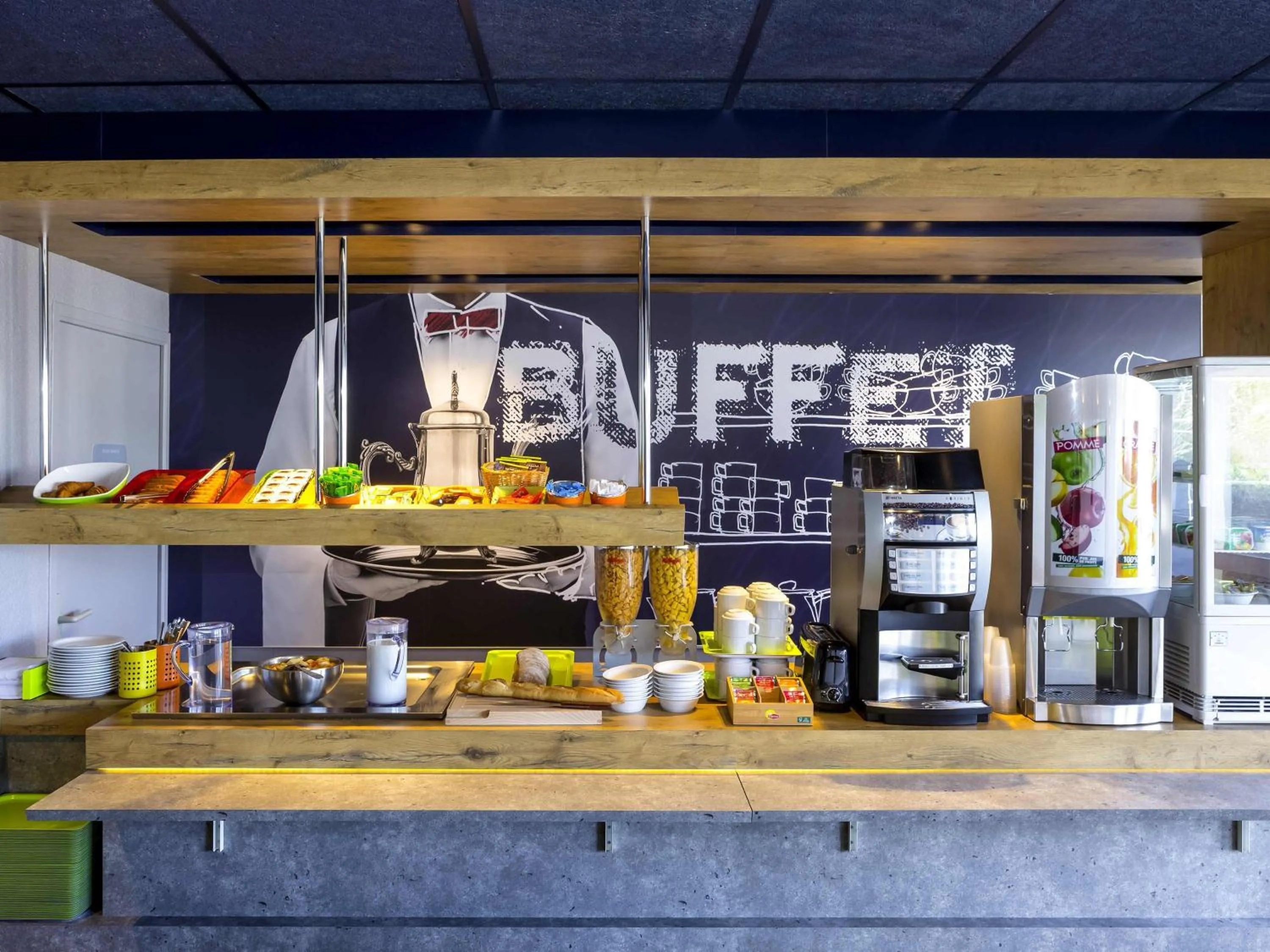 Breakfast in ibis budget Quimper