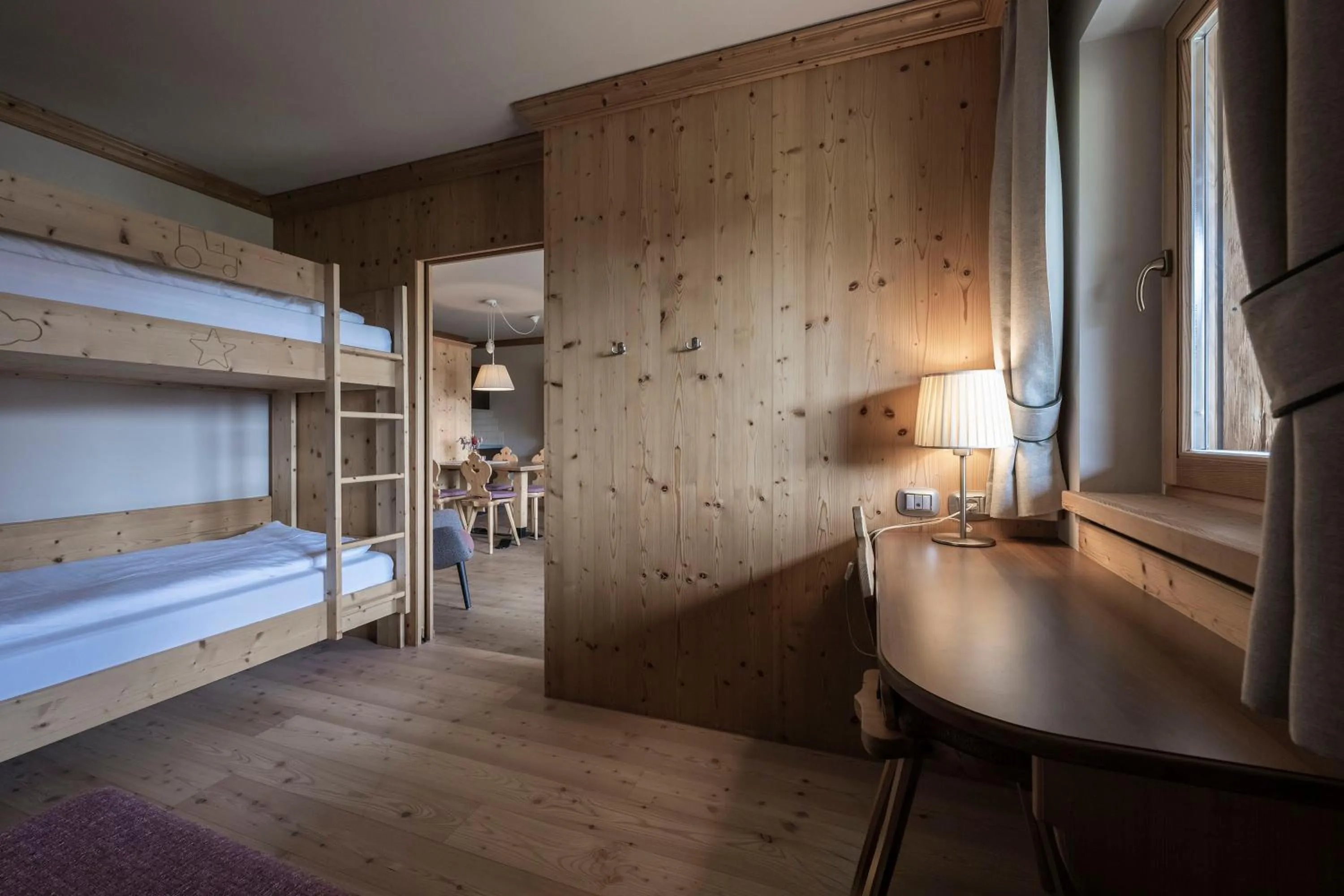 children, Bed in Post Alpina - Family Mountain Chalets