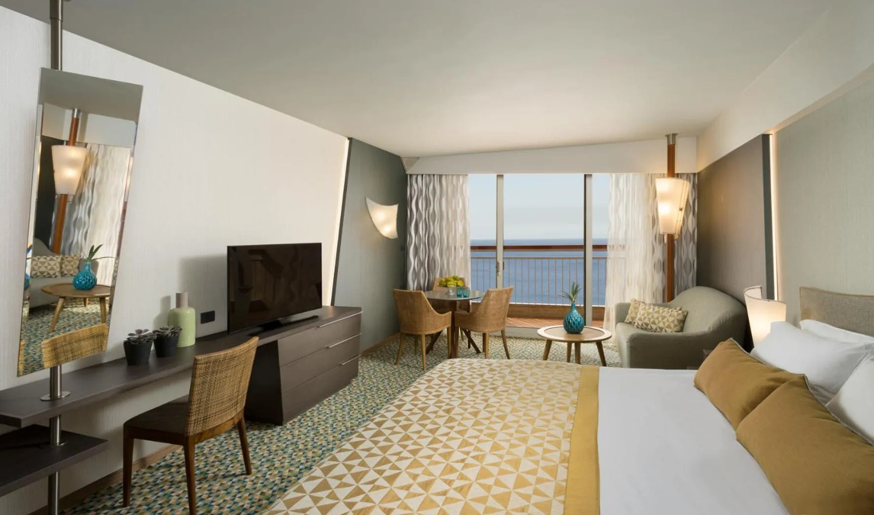 Bed in Dan Eilat Hotel