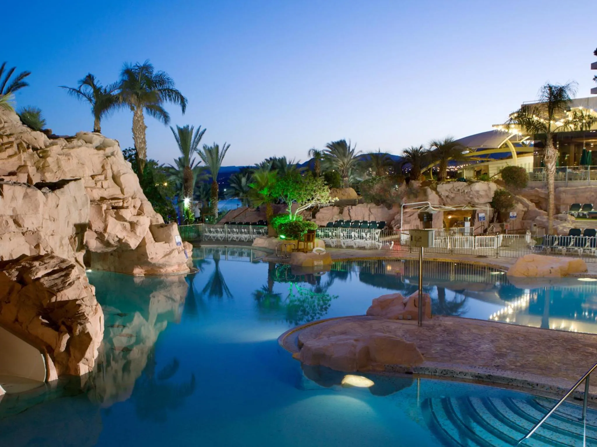 Swimming pool in Dan Eilat Hotel
