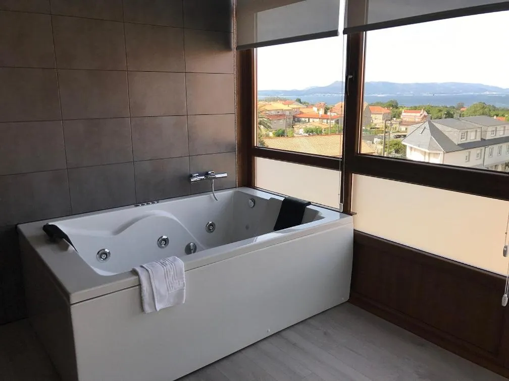 Hot Tub in Hotel & Apartamentos Cons da Garda