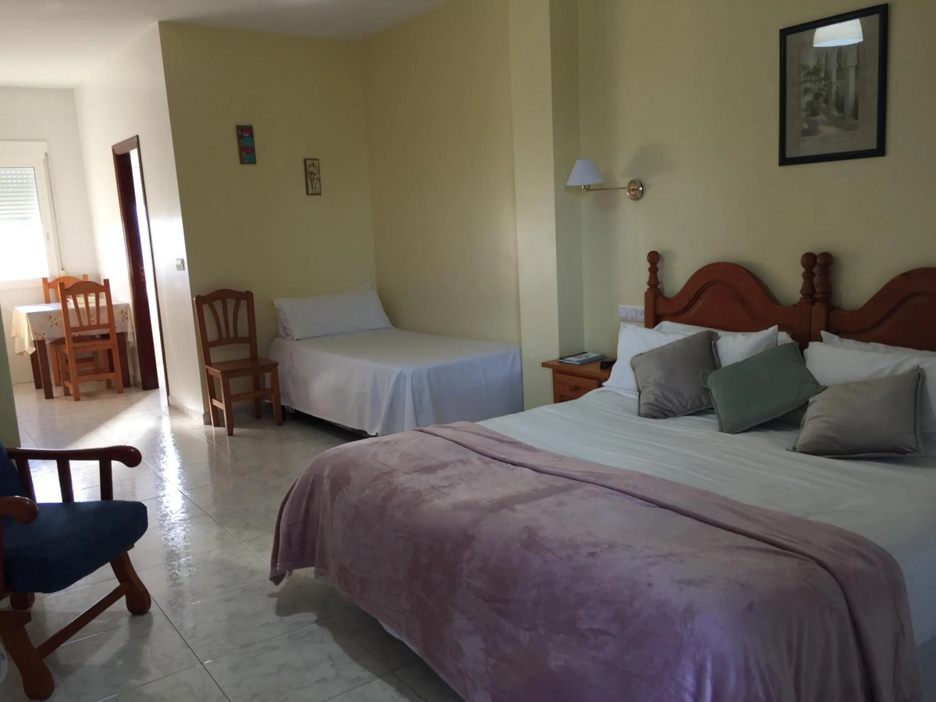 Photo of the whole room, Bed in Hotel & Apartamentos Cons da Garda