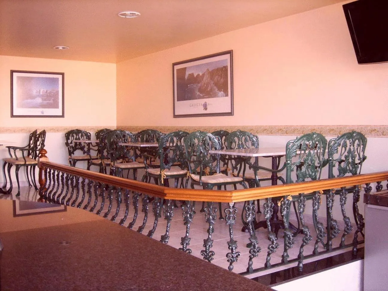 Lounge or bar in Hotel & Apartamentos Cons da Garda