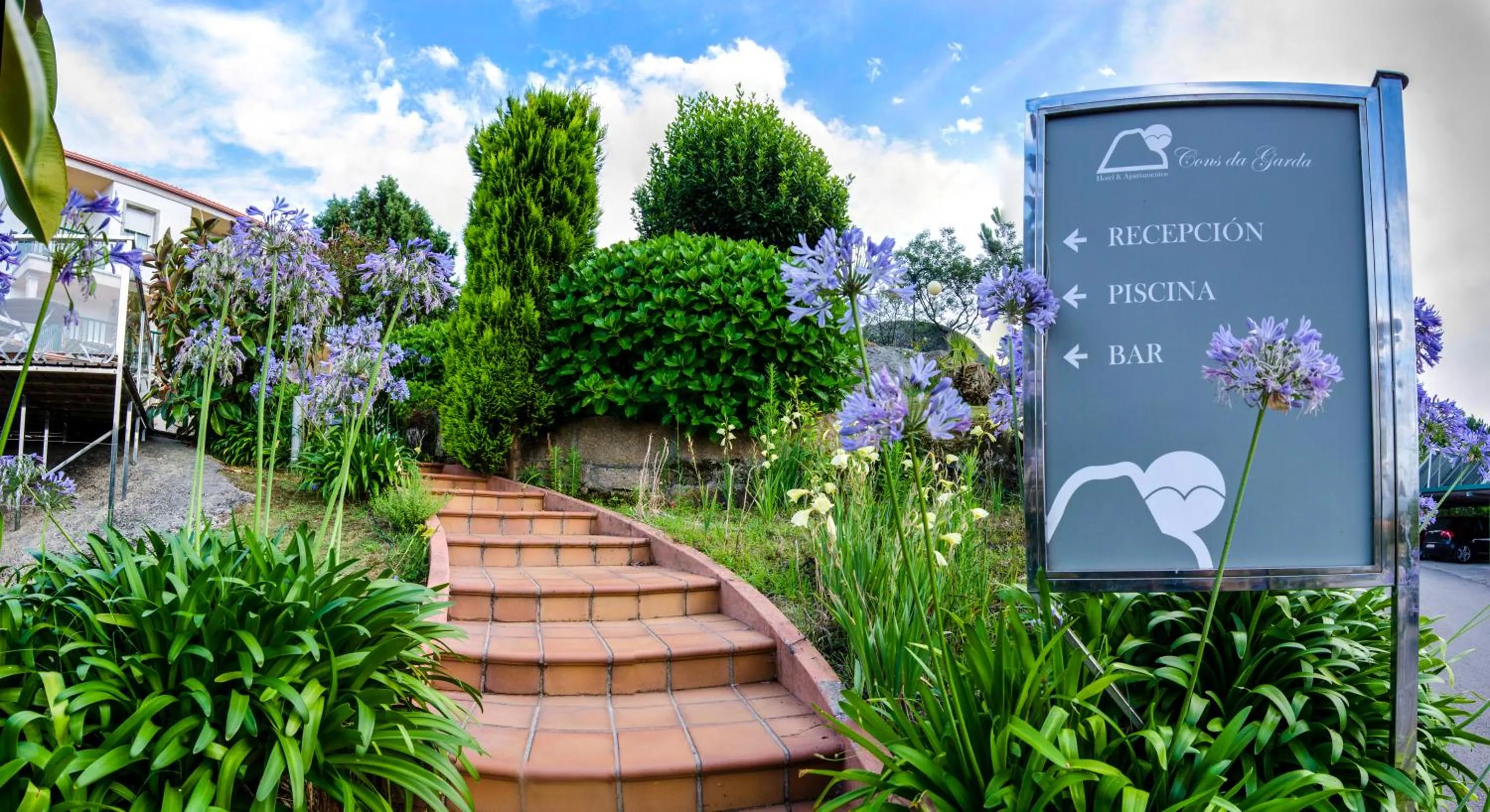 Garden view in Hotel & Apartamentos Cons da Garda
