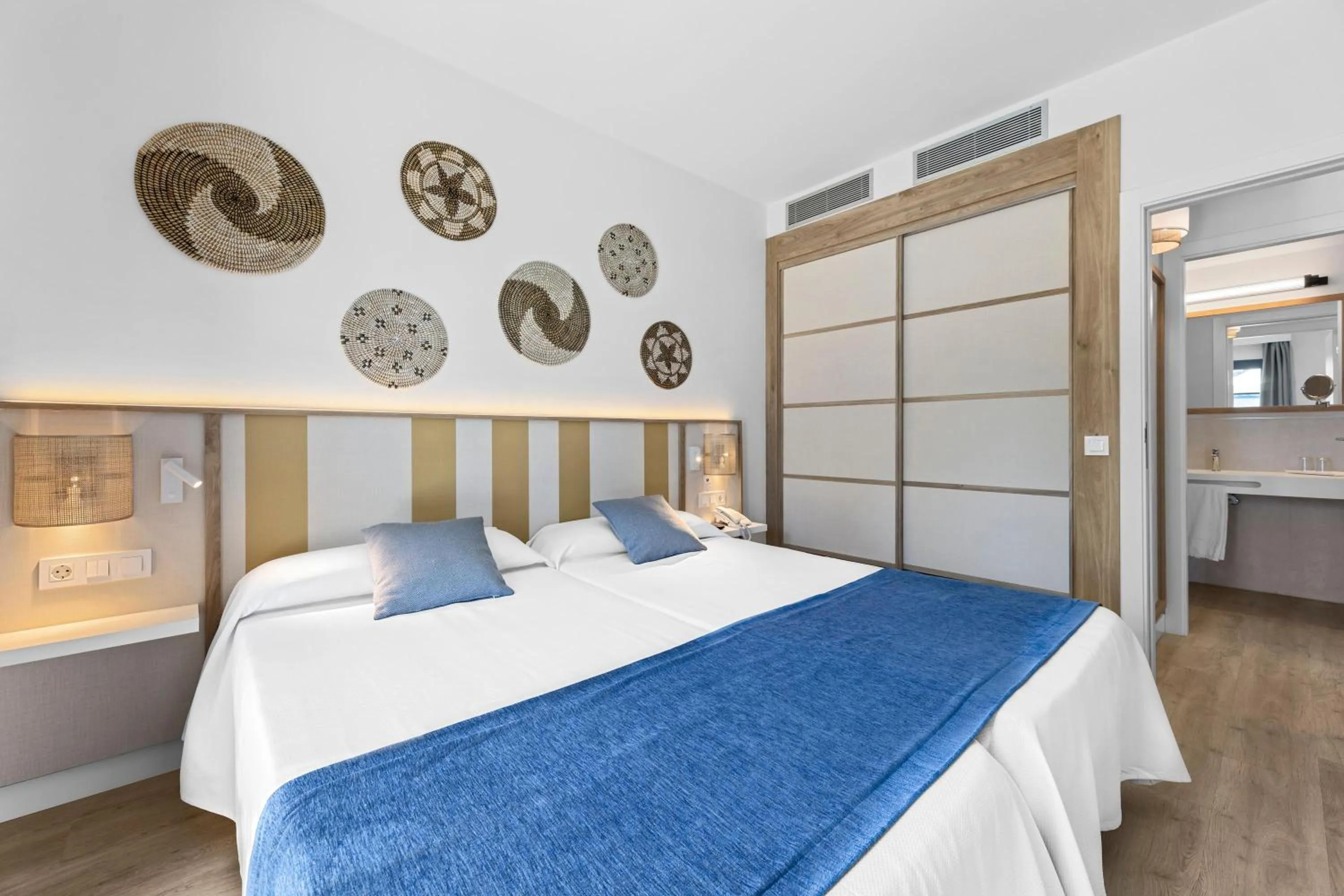 Bed in THB Tropical Island