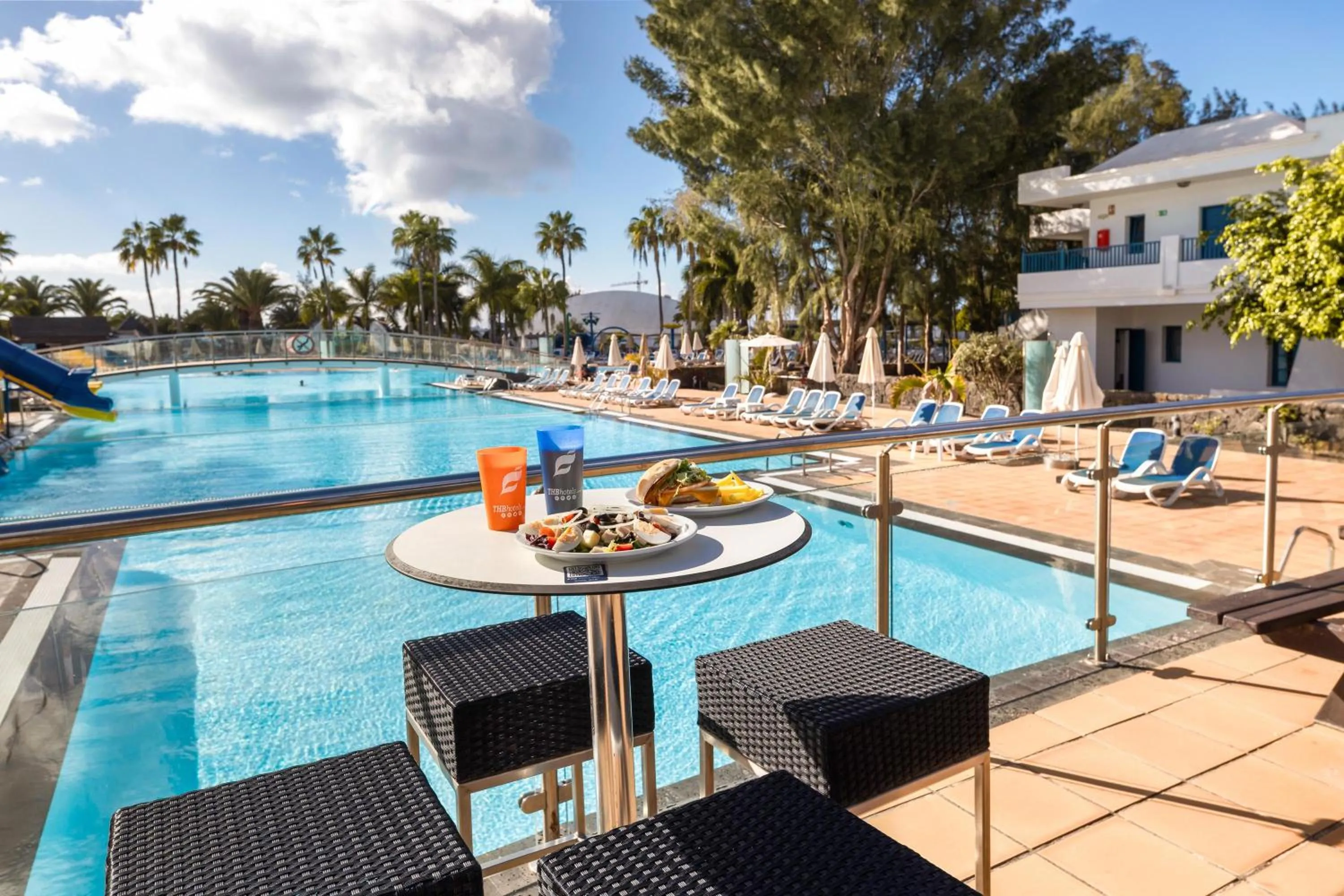 Lounge or bar in THB Tropical Island