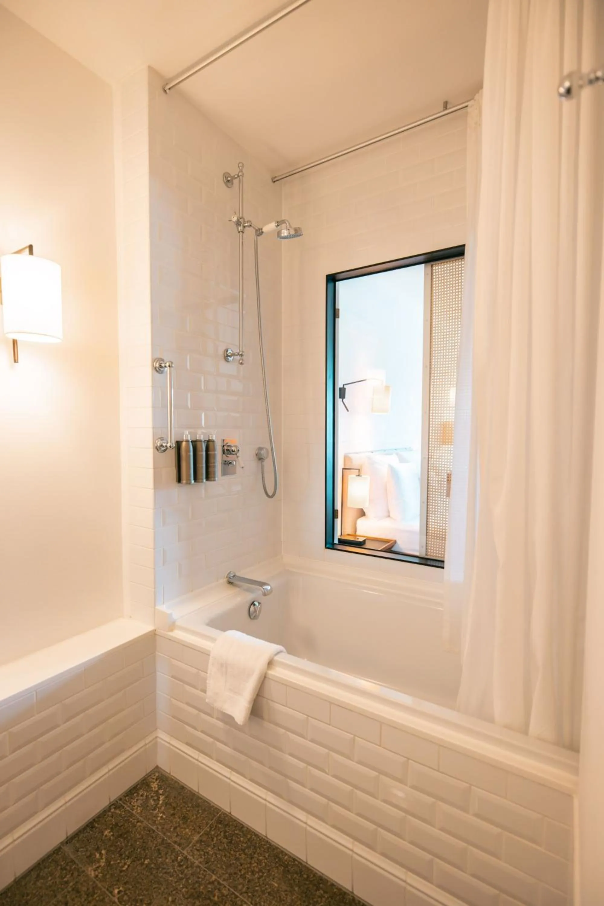 Bathroom in Louis Hotel