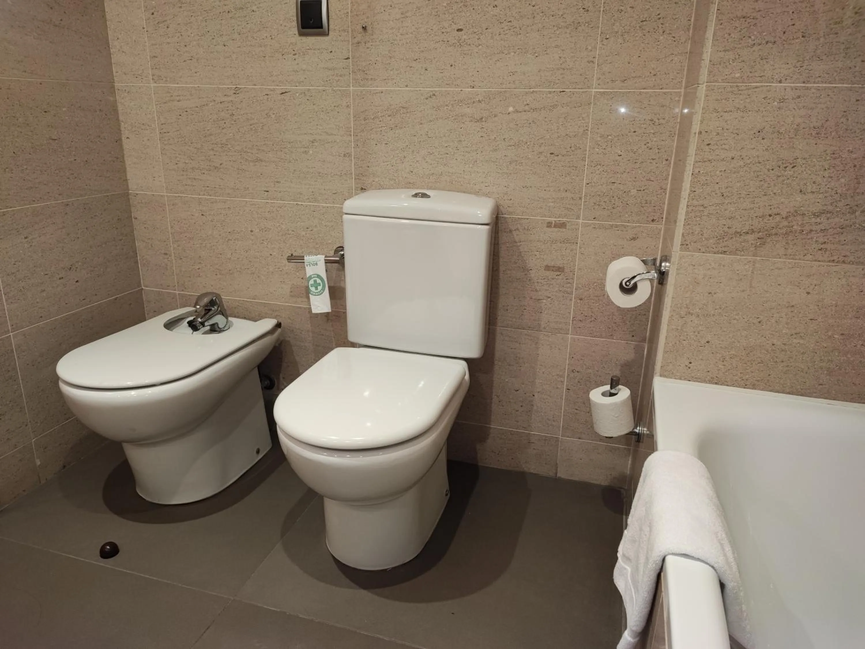 Bathroom in Tarraco Park Tarragona