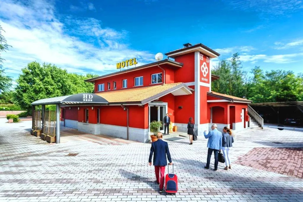 Spring in Hotel Daniel