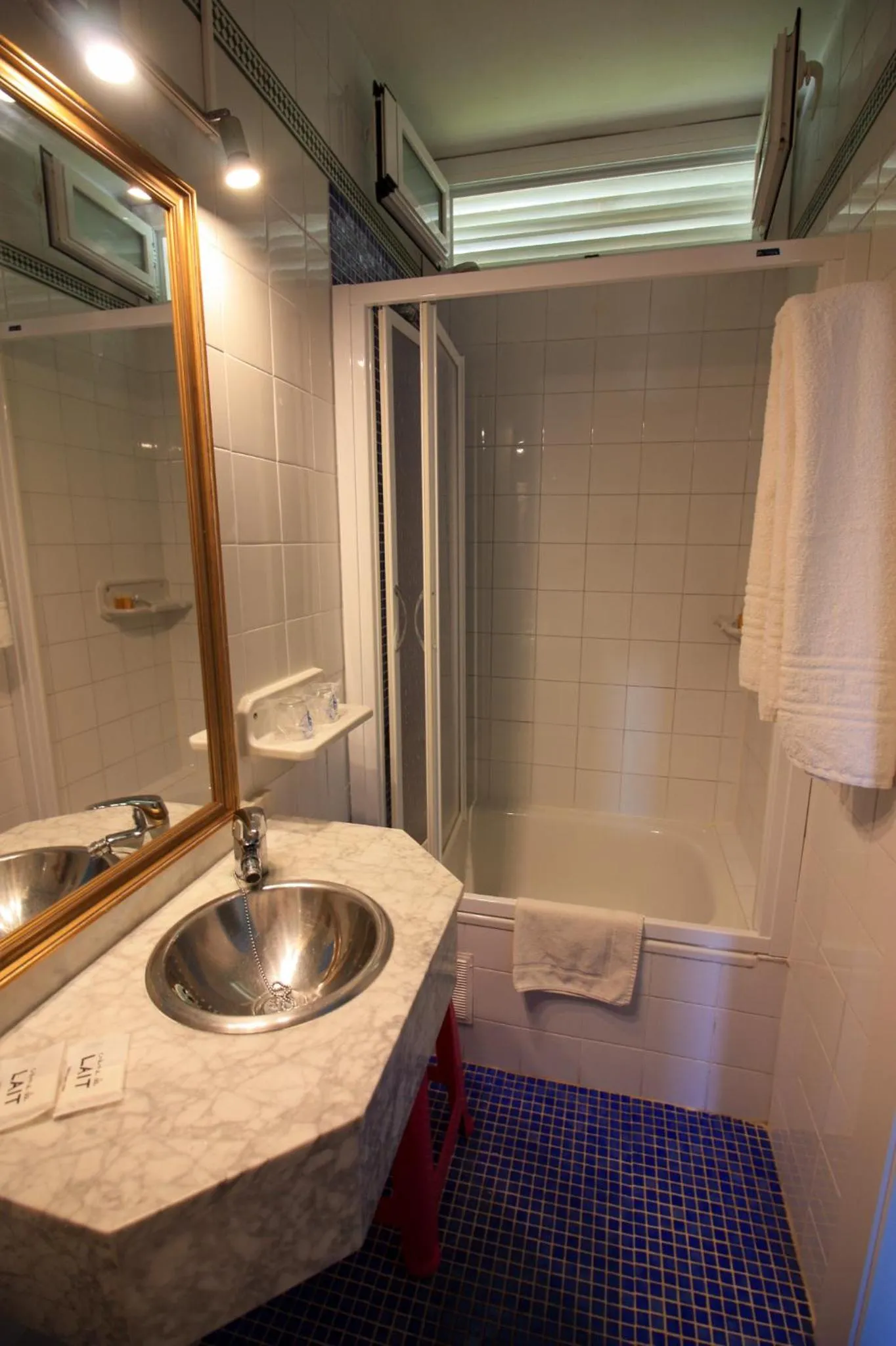 Bathroom in Cala Bona y Mar Blava