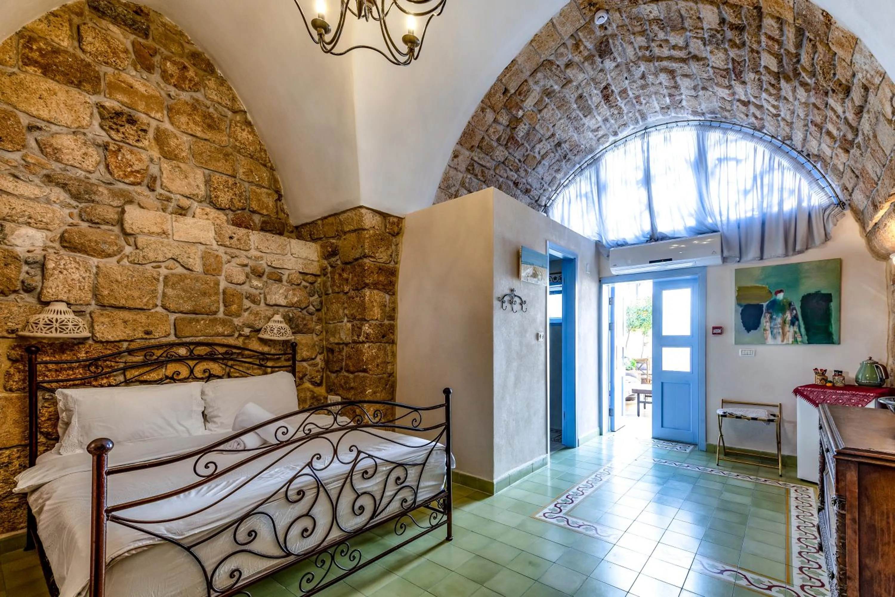 Bed in Arabesque Arts & Residency